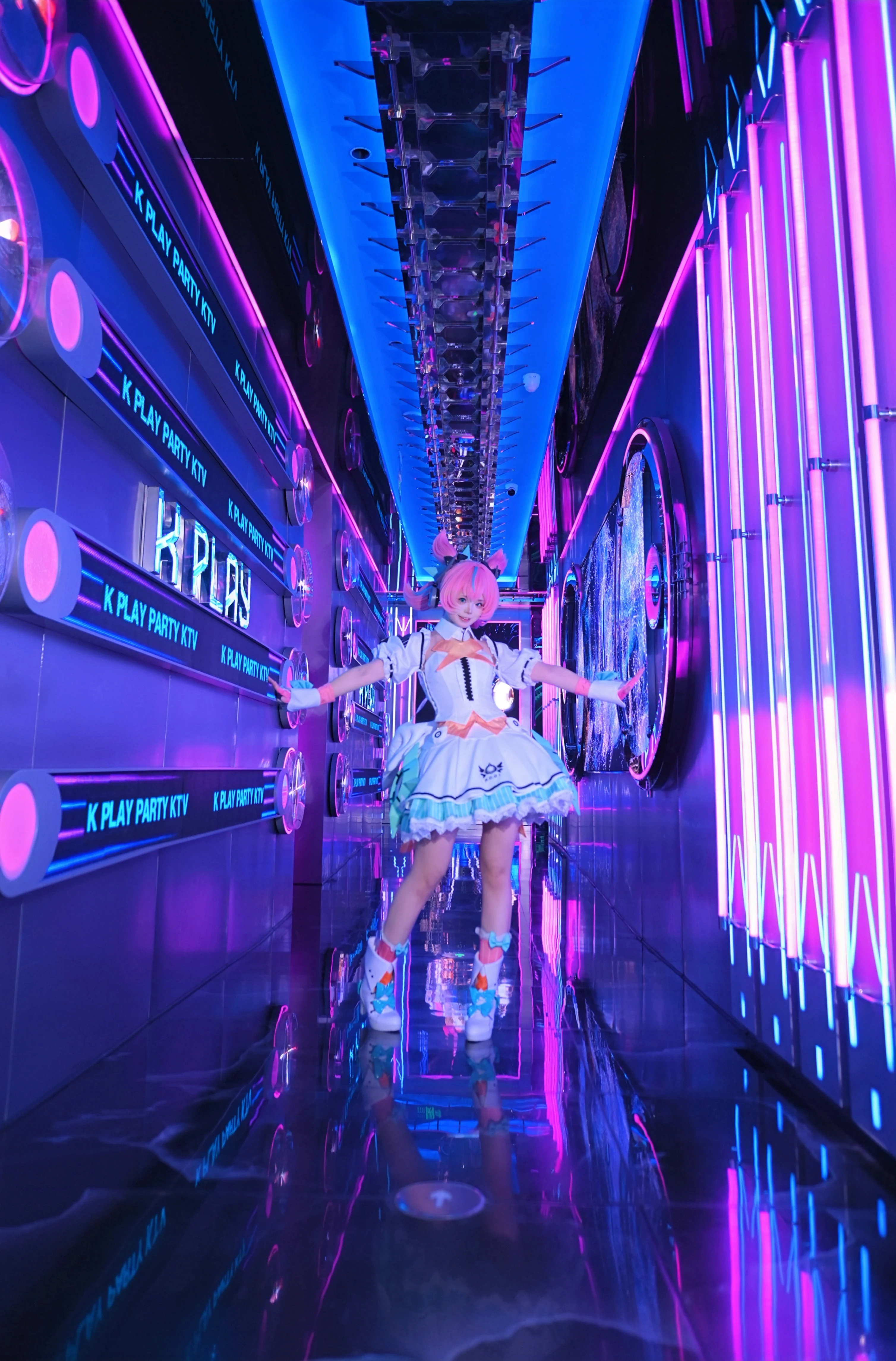 【爱芮cos】抱着许愿瓶，把妄想和歌声都装进绝区零 - 第 7 张