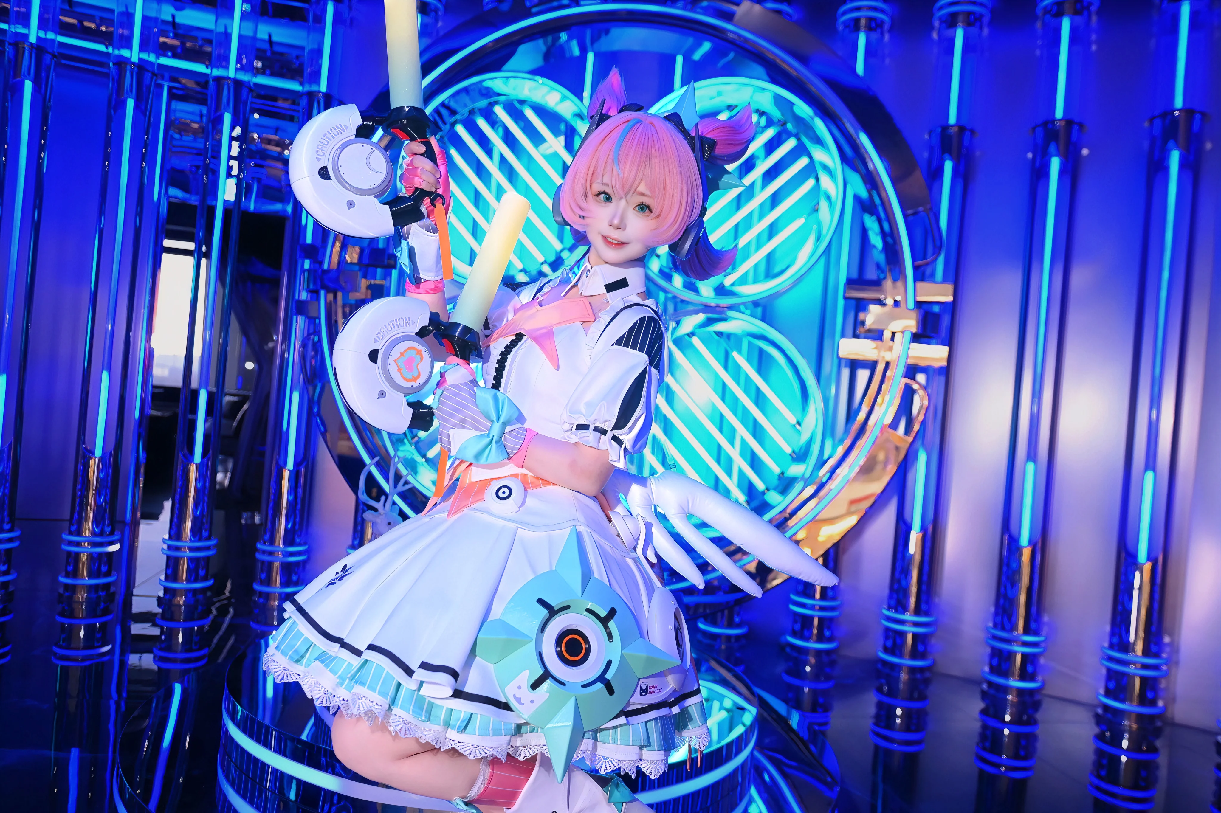 【爱芮cos】抱着许愿瓶，把妄想和歌声都装进绝区零 - 第 8 张