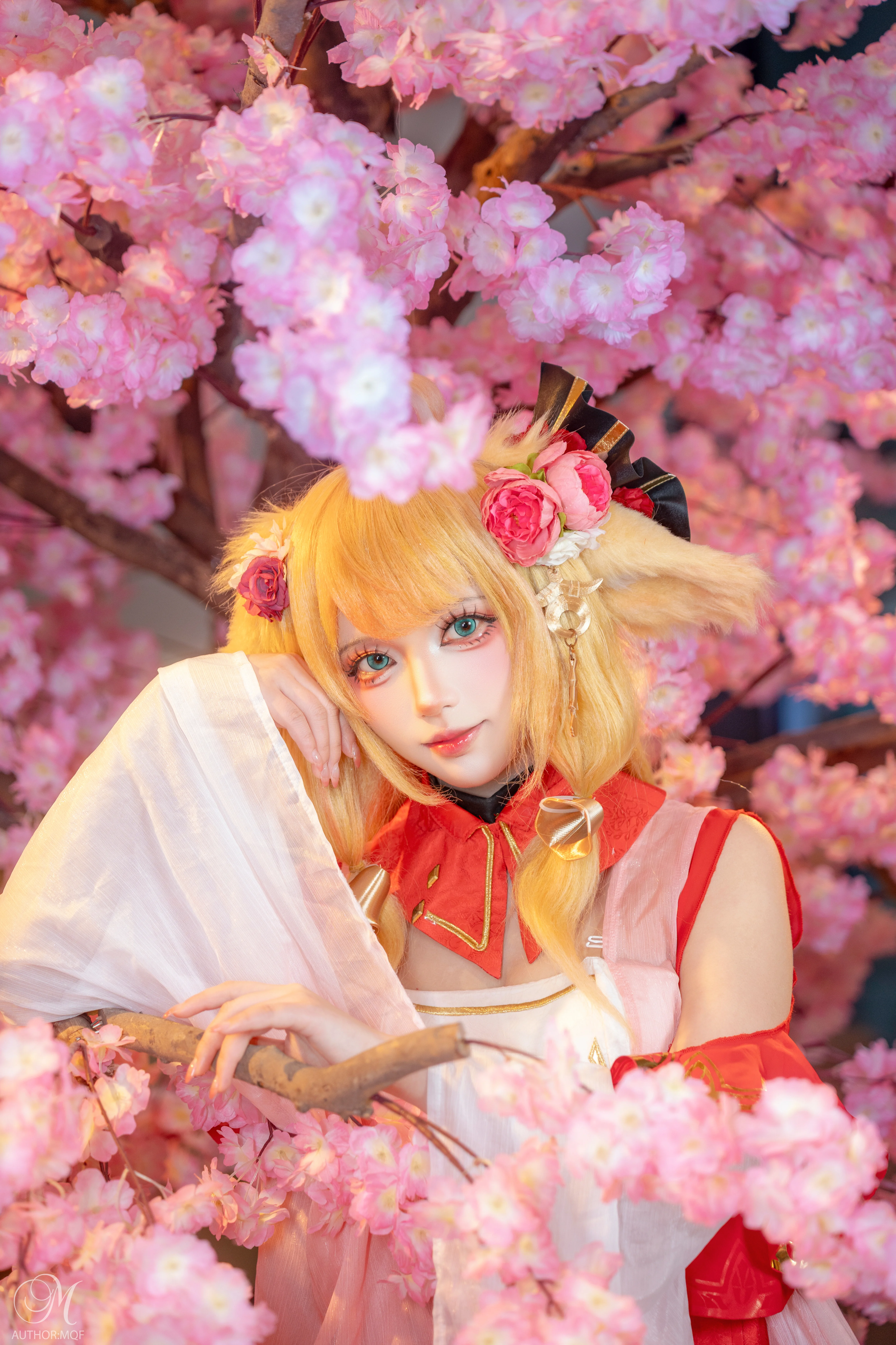 【涂山红红cos】狐妖小红娘，化身樱花树下的涂山之主 - 第 4 张