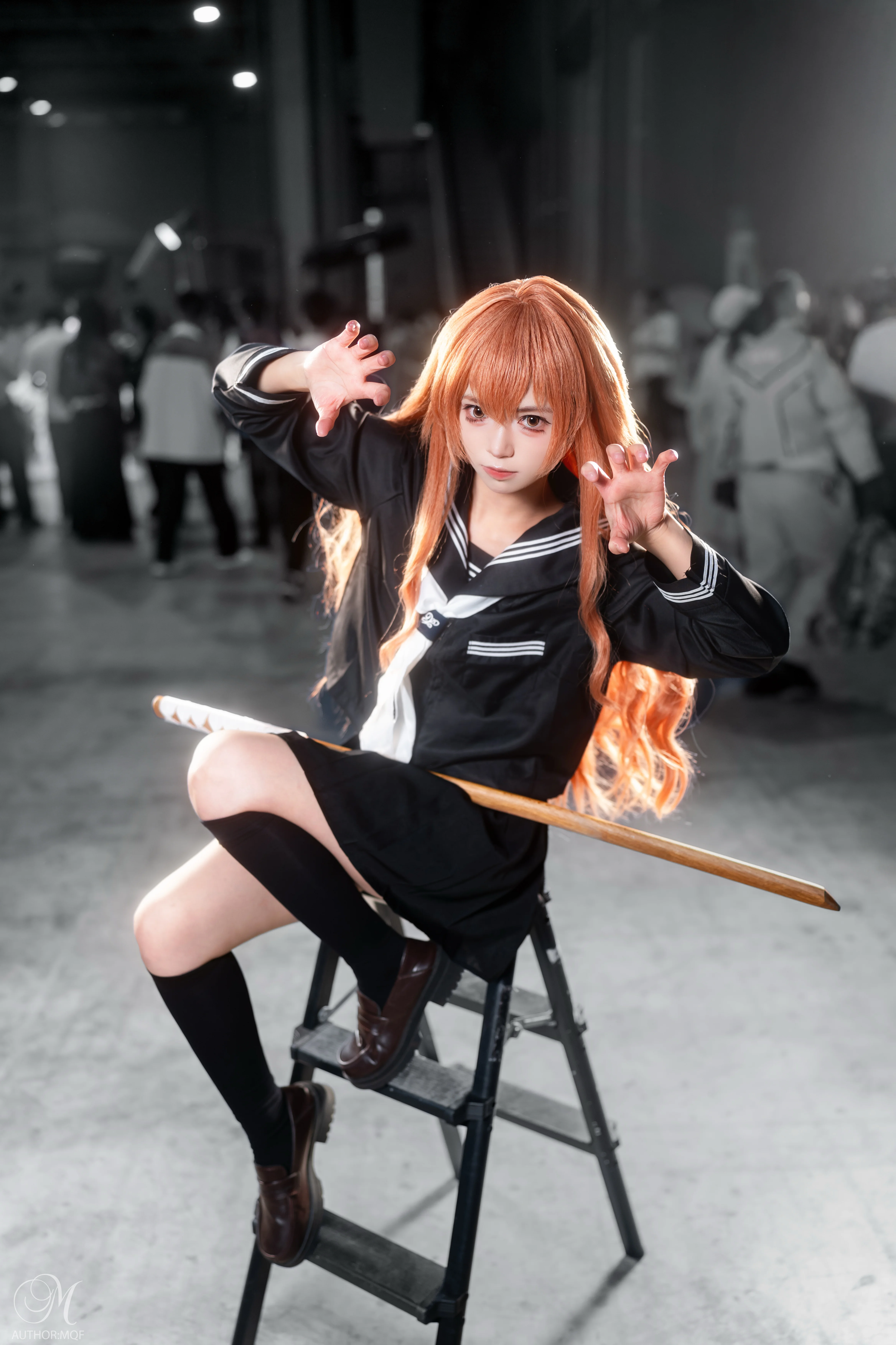 【逢坂大河cos】龙与虎经典黑水手服搭配木刀，漫展场照来啦 - 第 3 张