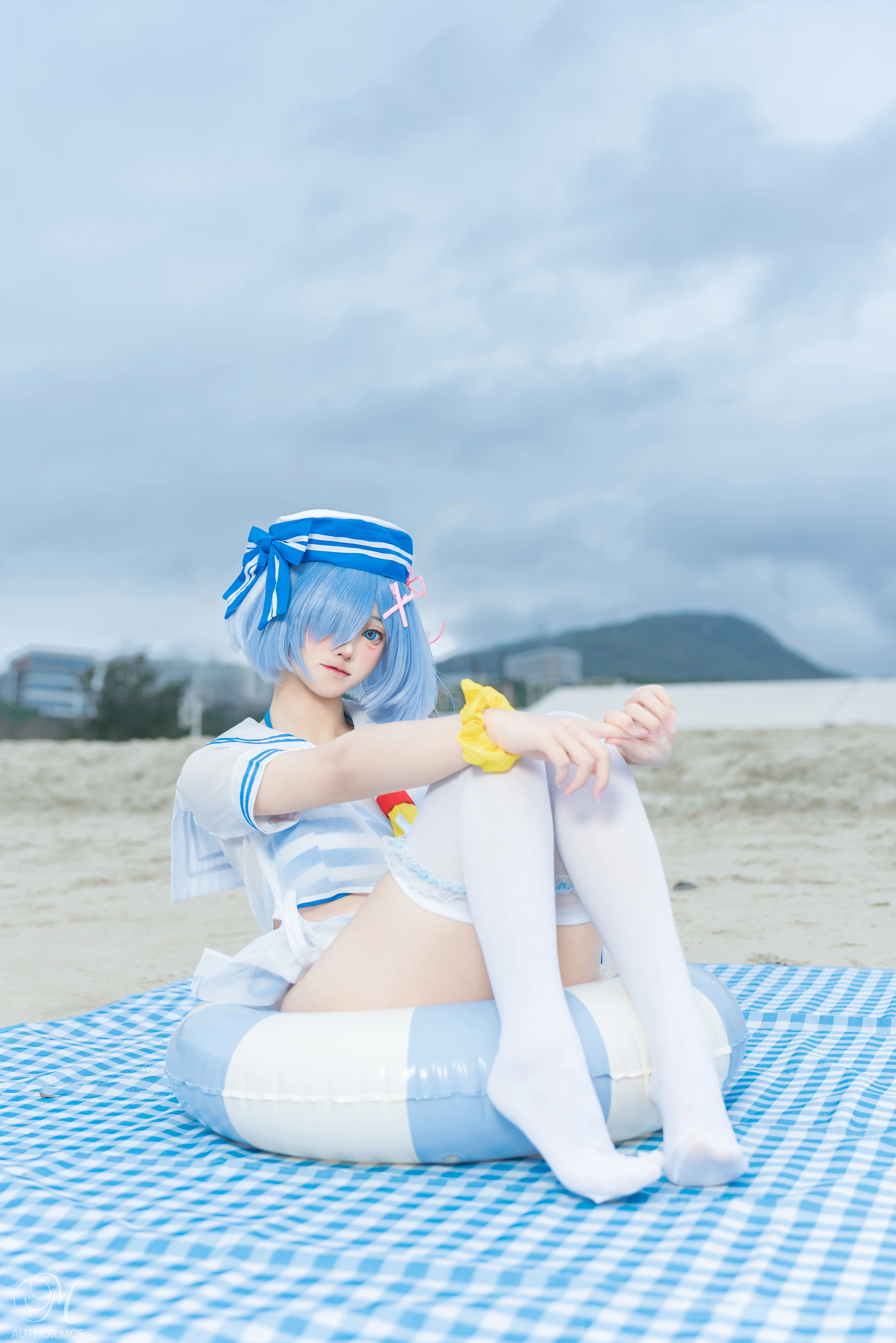 【レム コスプレ】『Re:ゼロから始める異世界生活』初春のビーチで爽やか撮影 - 1 枚目