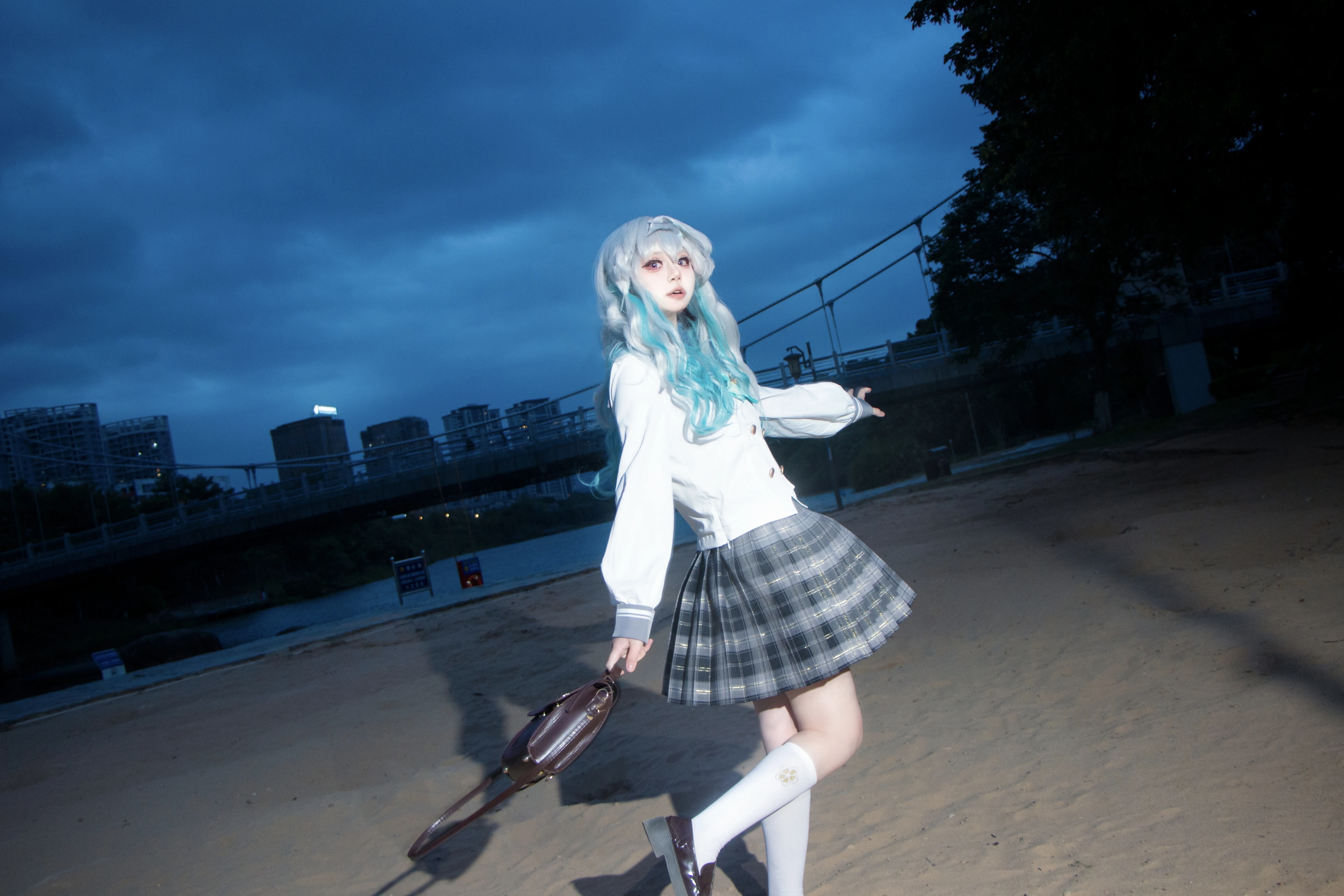 【ホタル コスプレ】綬渓公園で『崩壊：スターレイル』の春の息吹を感じて