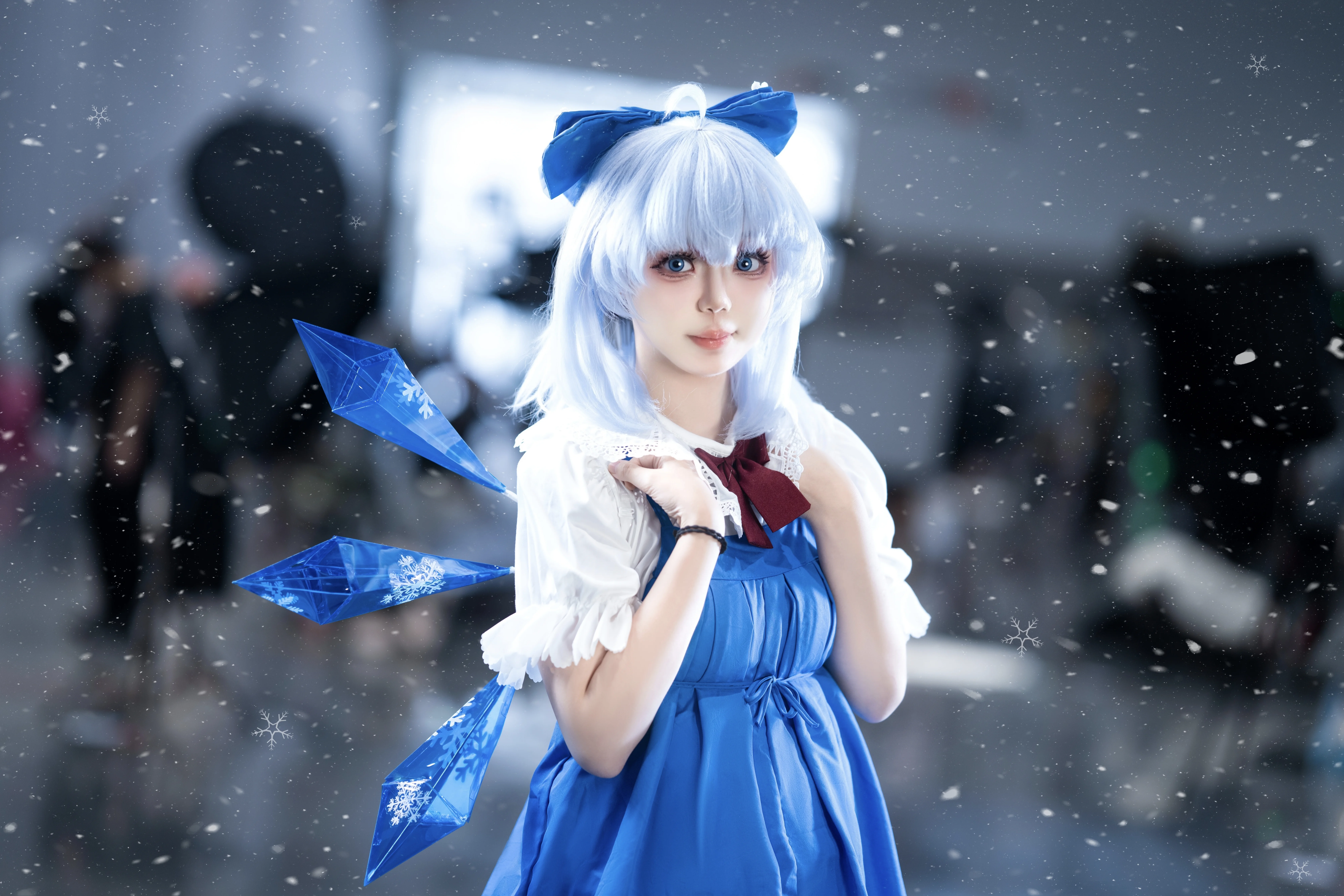 【チルノのコスプレ】厦門ゴールデン・ドルフィンアニメイベントでの氷の妖精 - 6 枚目