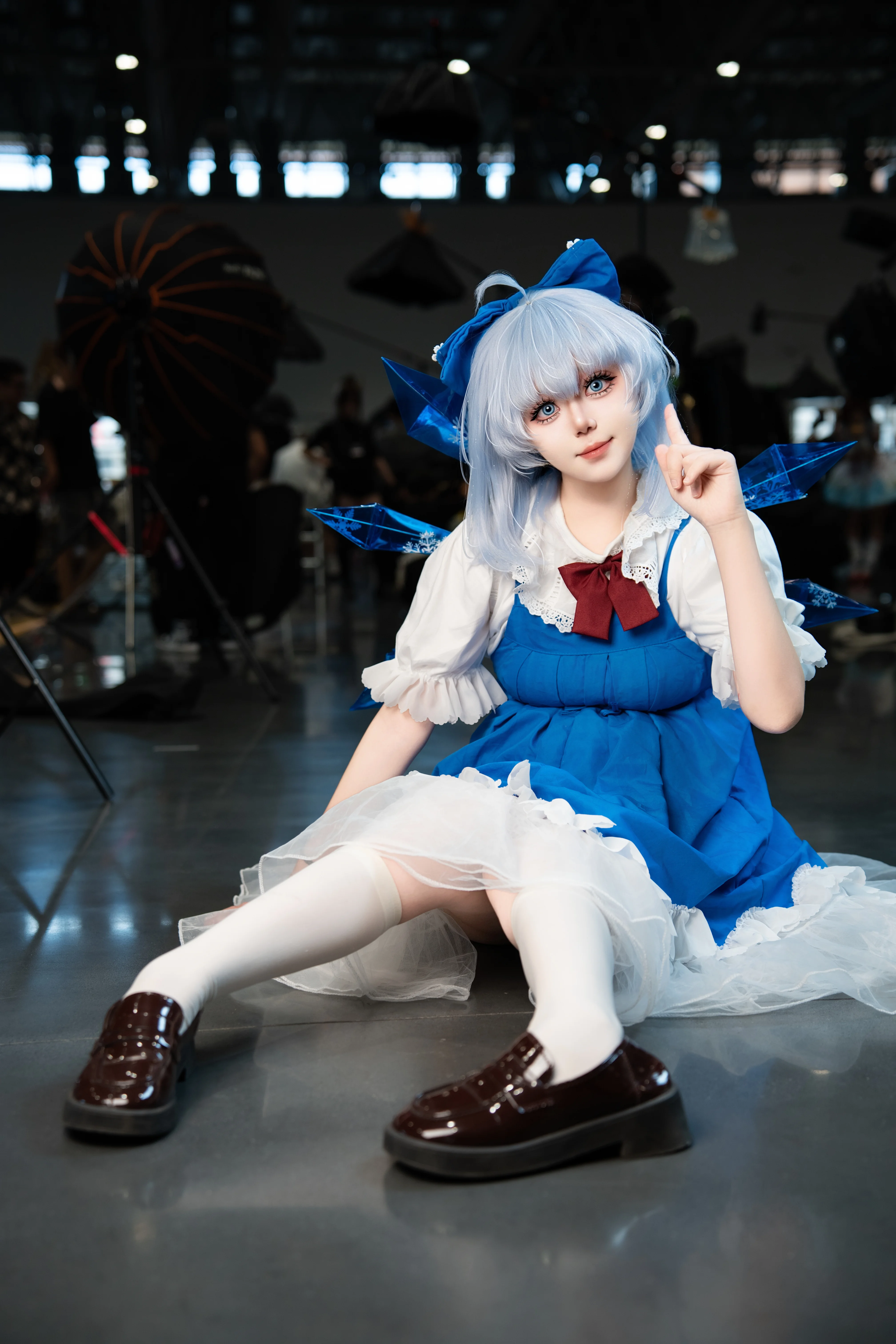【チルノのコスプレ】幻想郷最強の氷の妖精、厦門アニメイベントでの日常 - 4 枚目