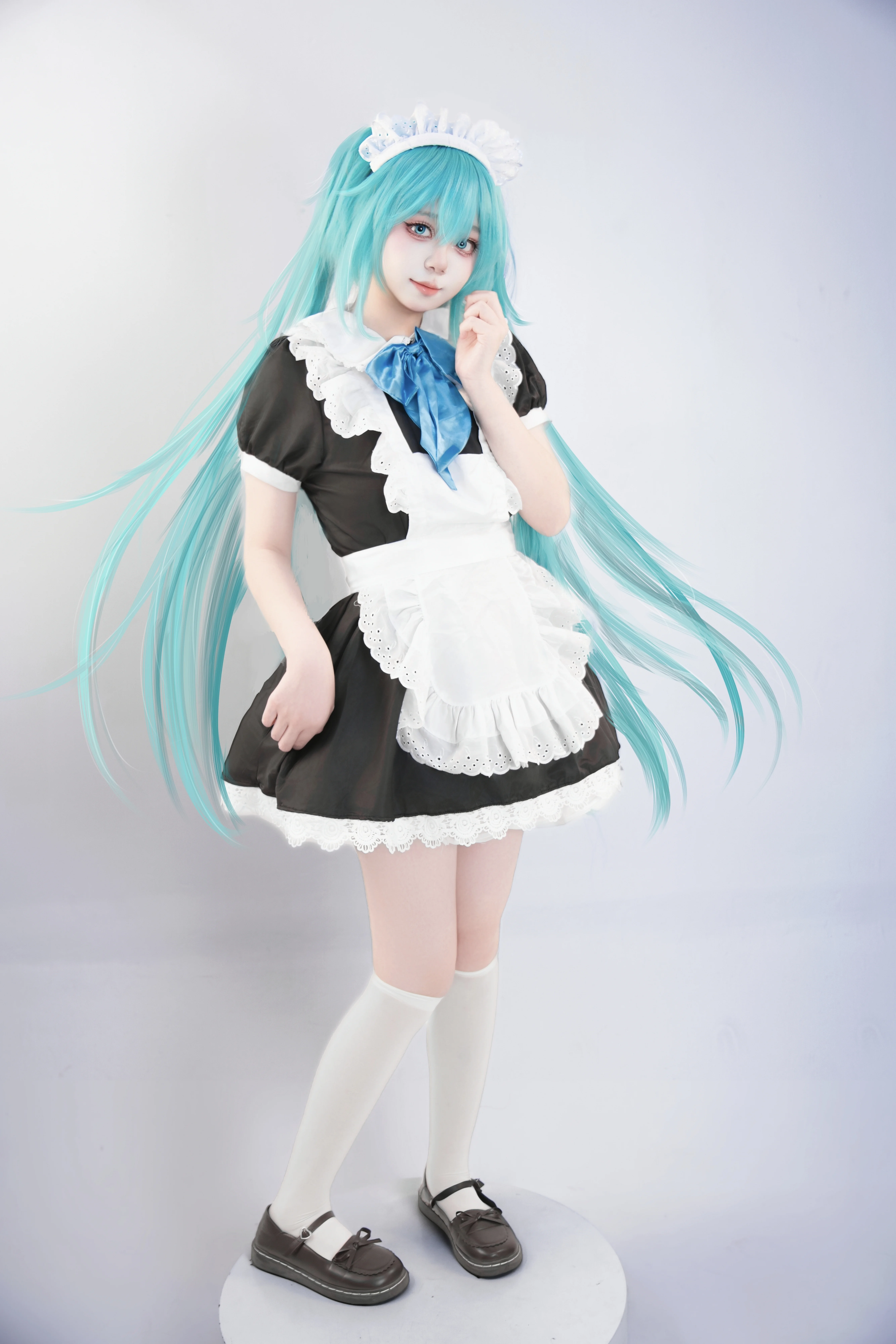 【初音未來cos】穿上黑白女僕裝，今天為您服務 - 第 1 張