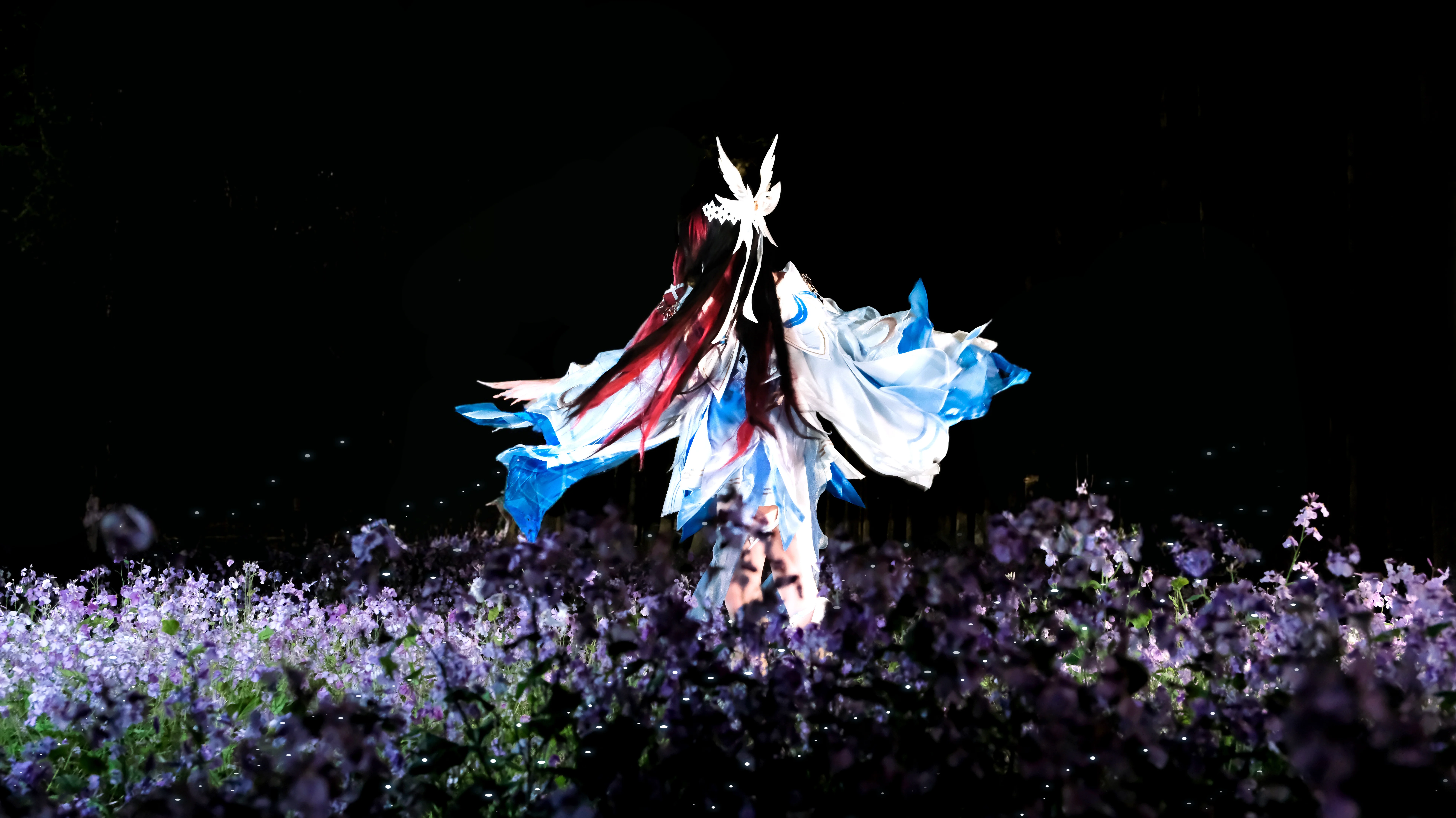 【哥伦比娅cos】原神少女的繁花梦境夜拍 - 第 8 张
