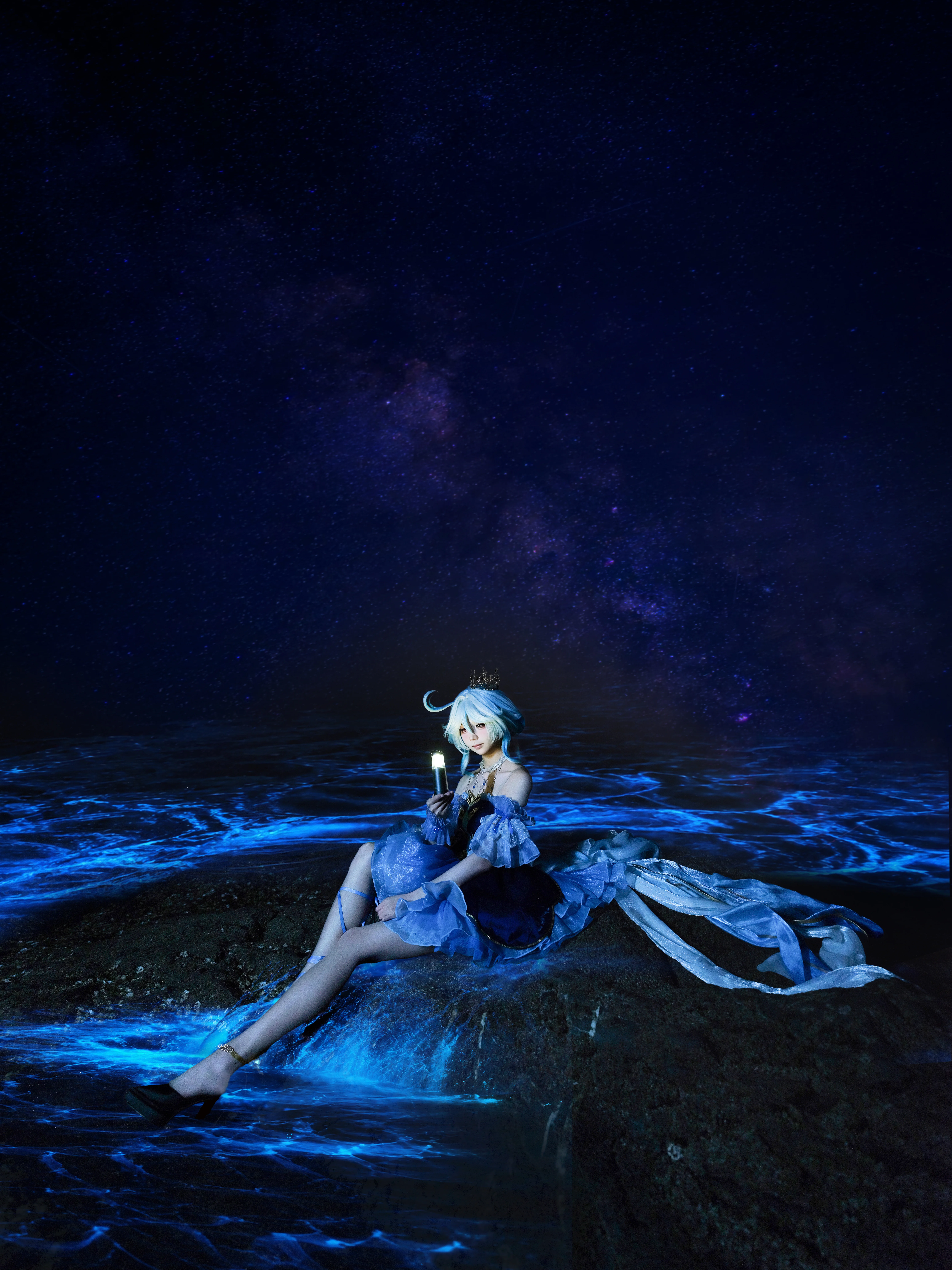 【芙寧娜cos】原神私設鈴蘭舞曲，夜海熒光中的靜謐 - 第 1 張