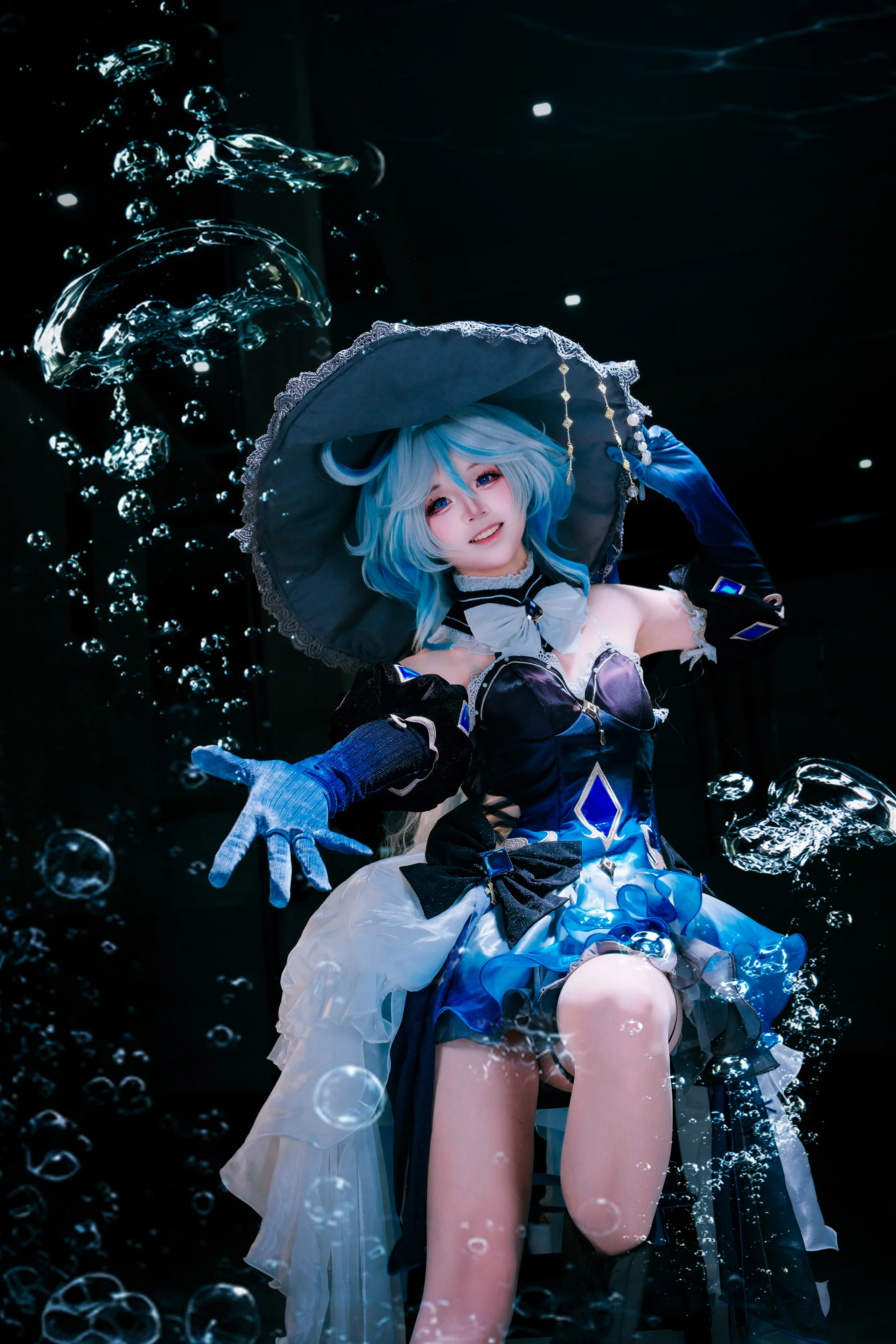 【芙寧娜cos】原神角色私設，帶來深海來信的藍色魔法 - 第 2 張