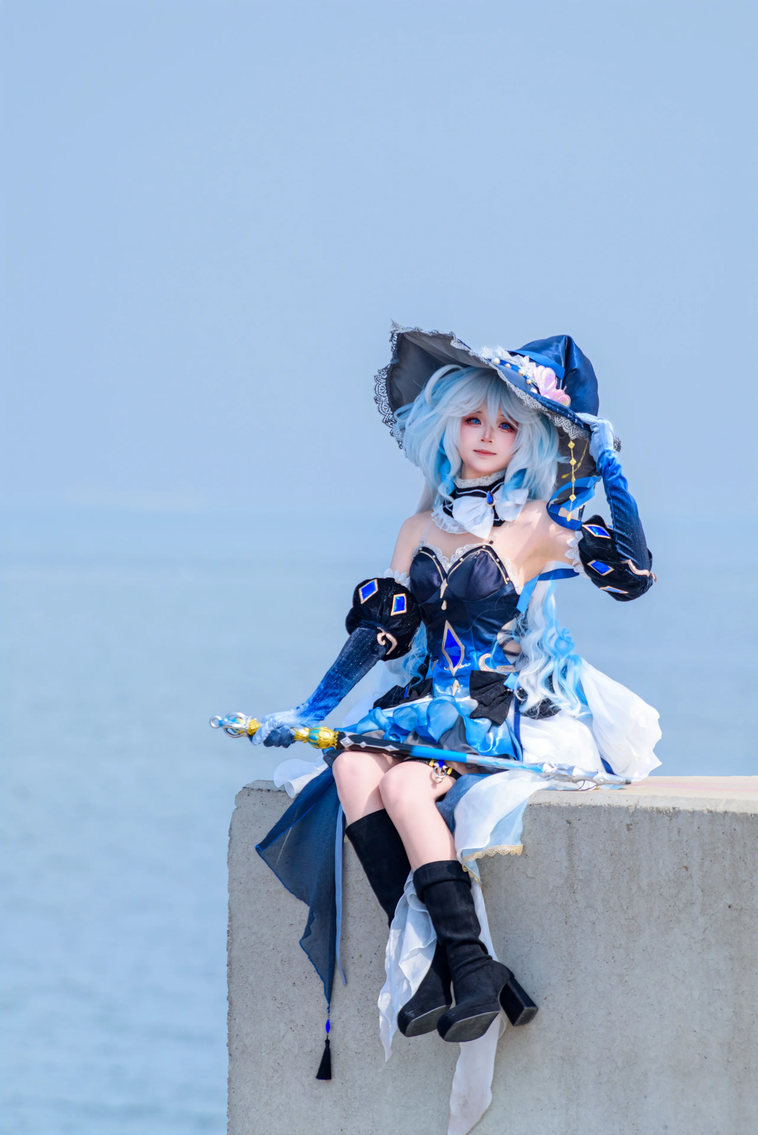 [Furina cosplay] Capturing the Aura of a Custom Design Witch on the Azure Coastline - Image 2