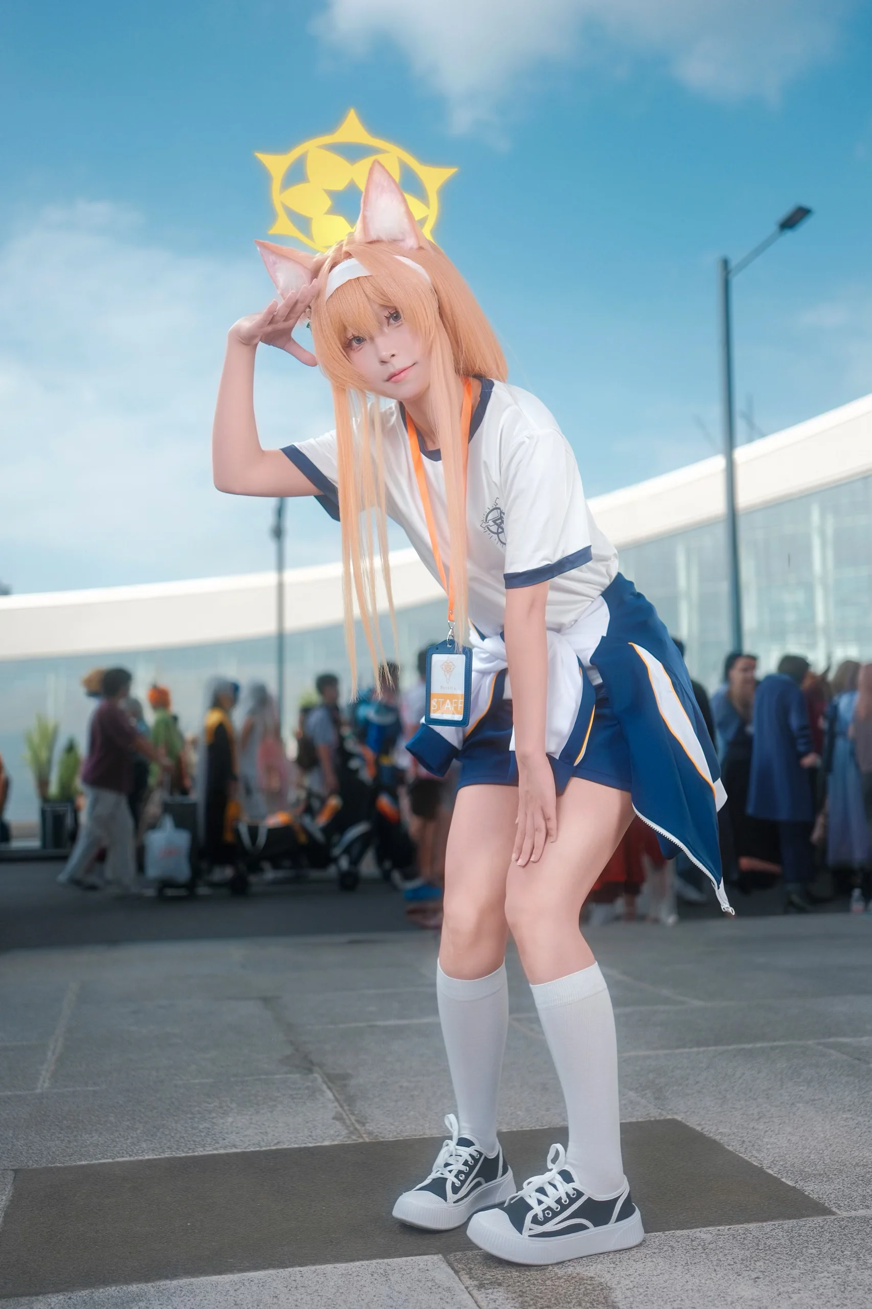[Iochi Mari cosplay] Catching This Lively Little Fox Under the Sun of Blue Archive - Image 2