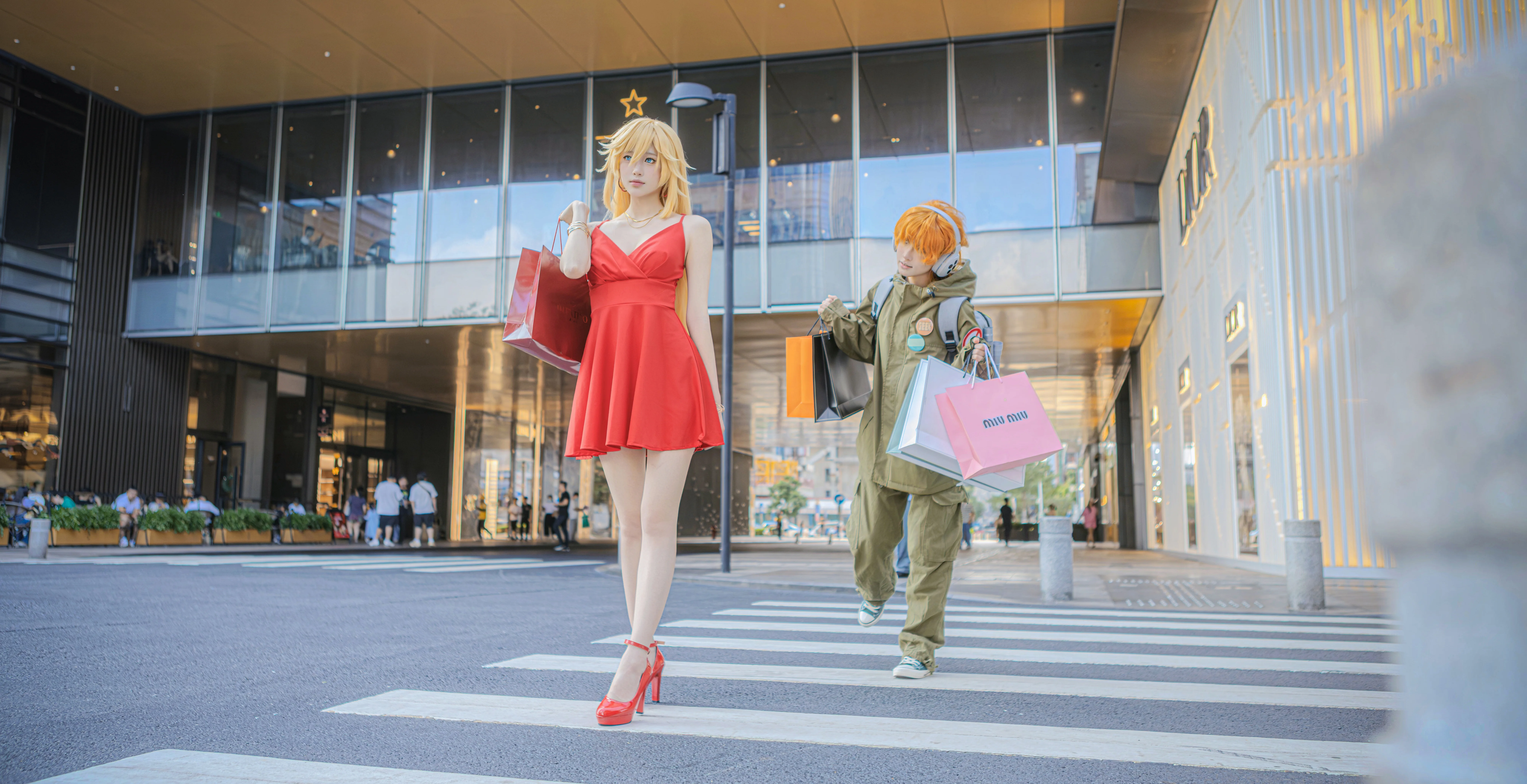 【吊带袜天使cos】和P姐的都市采购日常 - 第 3 张
