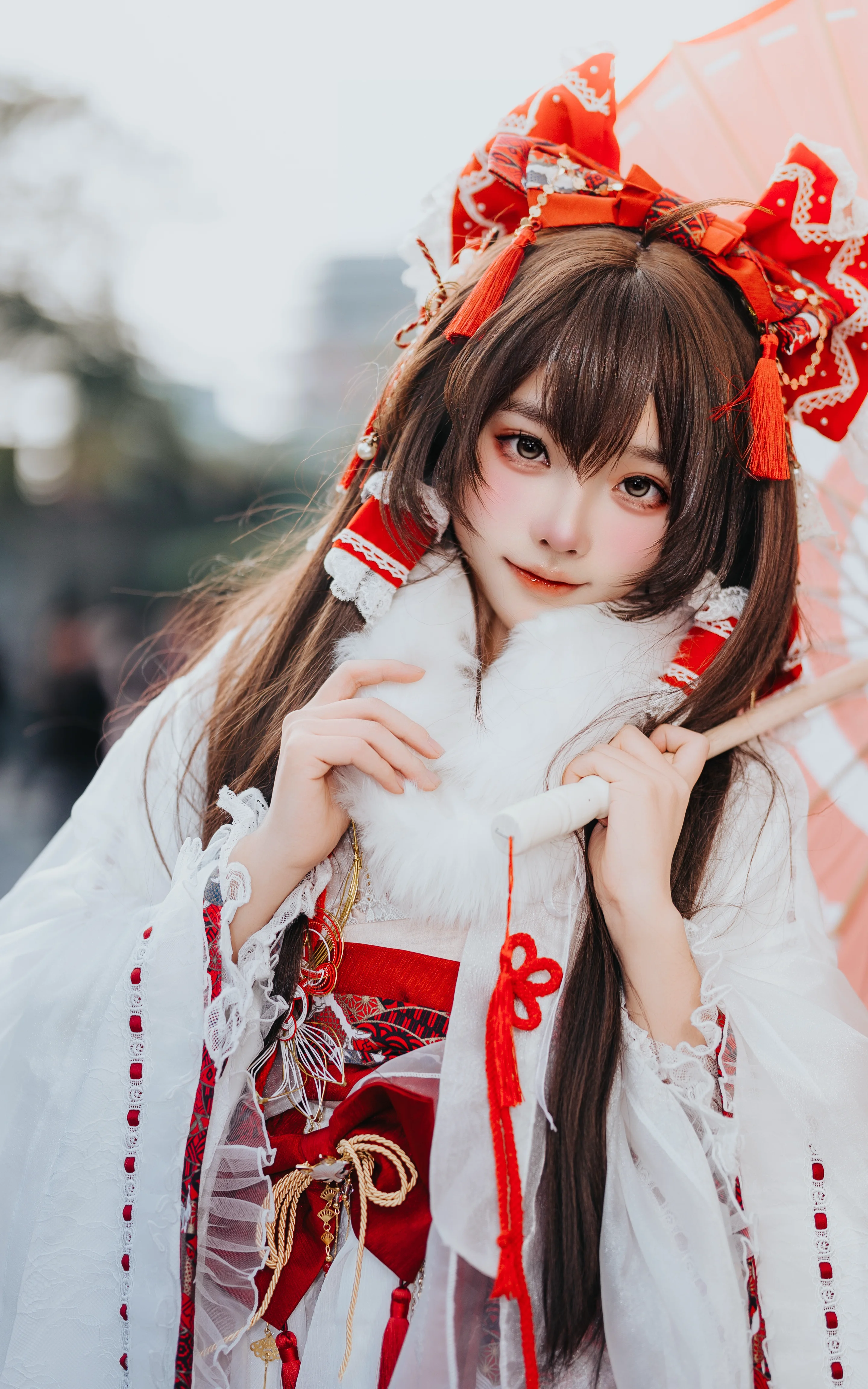 【灵梦cos】元旦萤火虫漫展的红白巫女 - 第 2 张