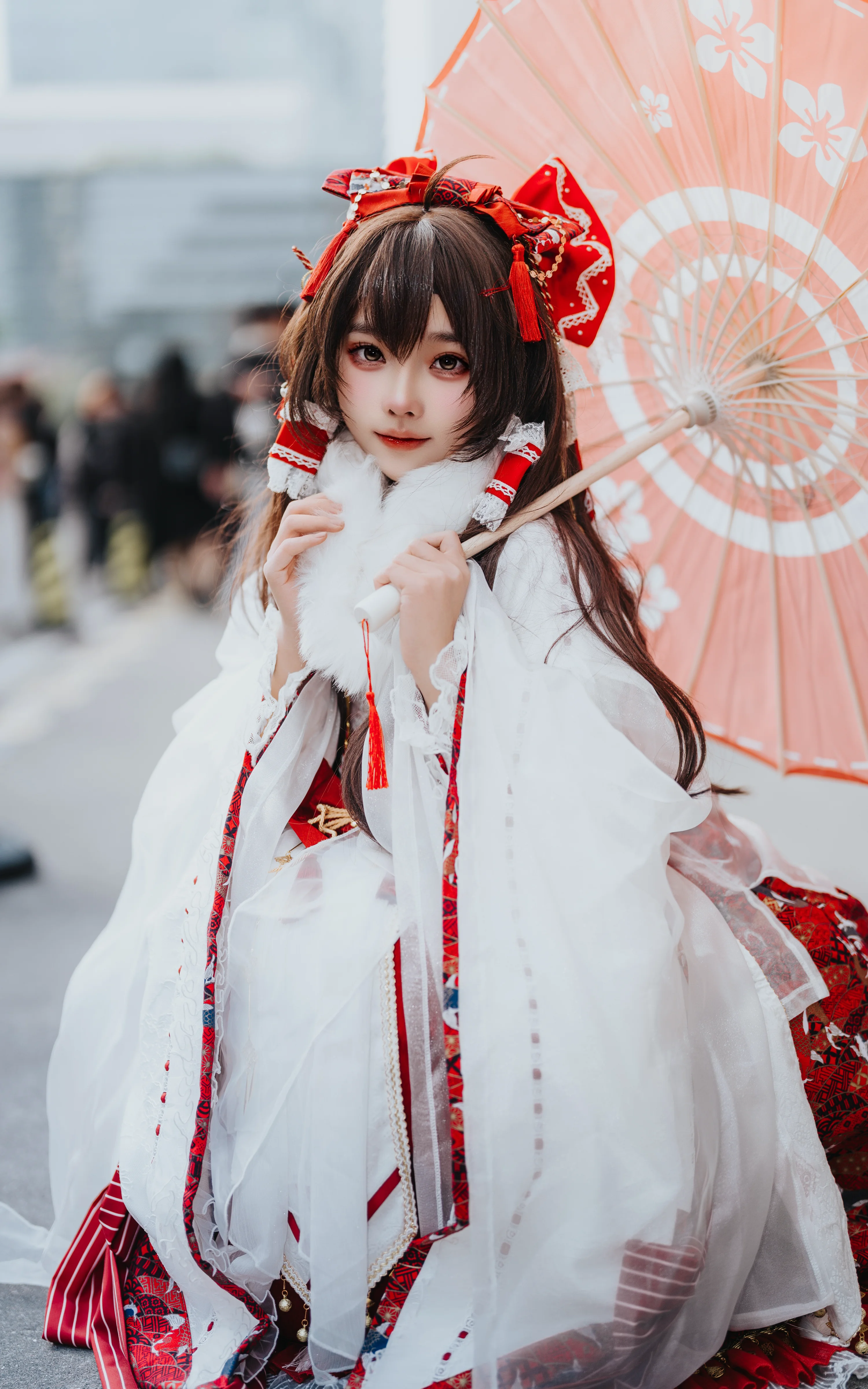 【灵梦cos】元旦萤火虫漫展的红白巫女 - 第 7 张