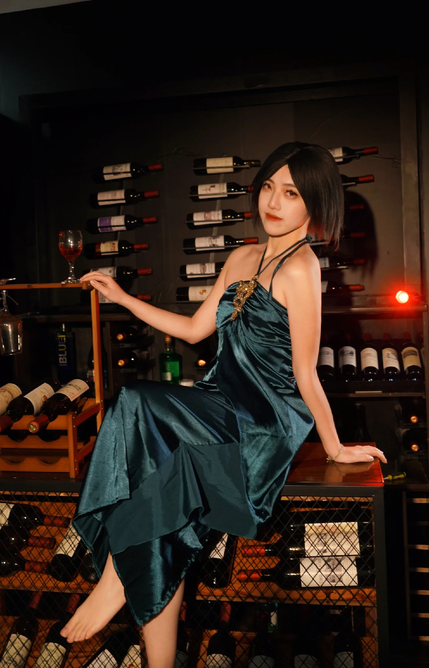 【蝰蛇cos】在瓦罗兰特的酒窖里，敬你一杯