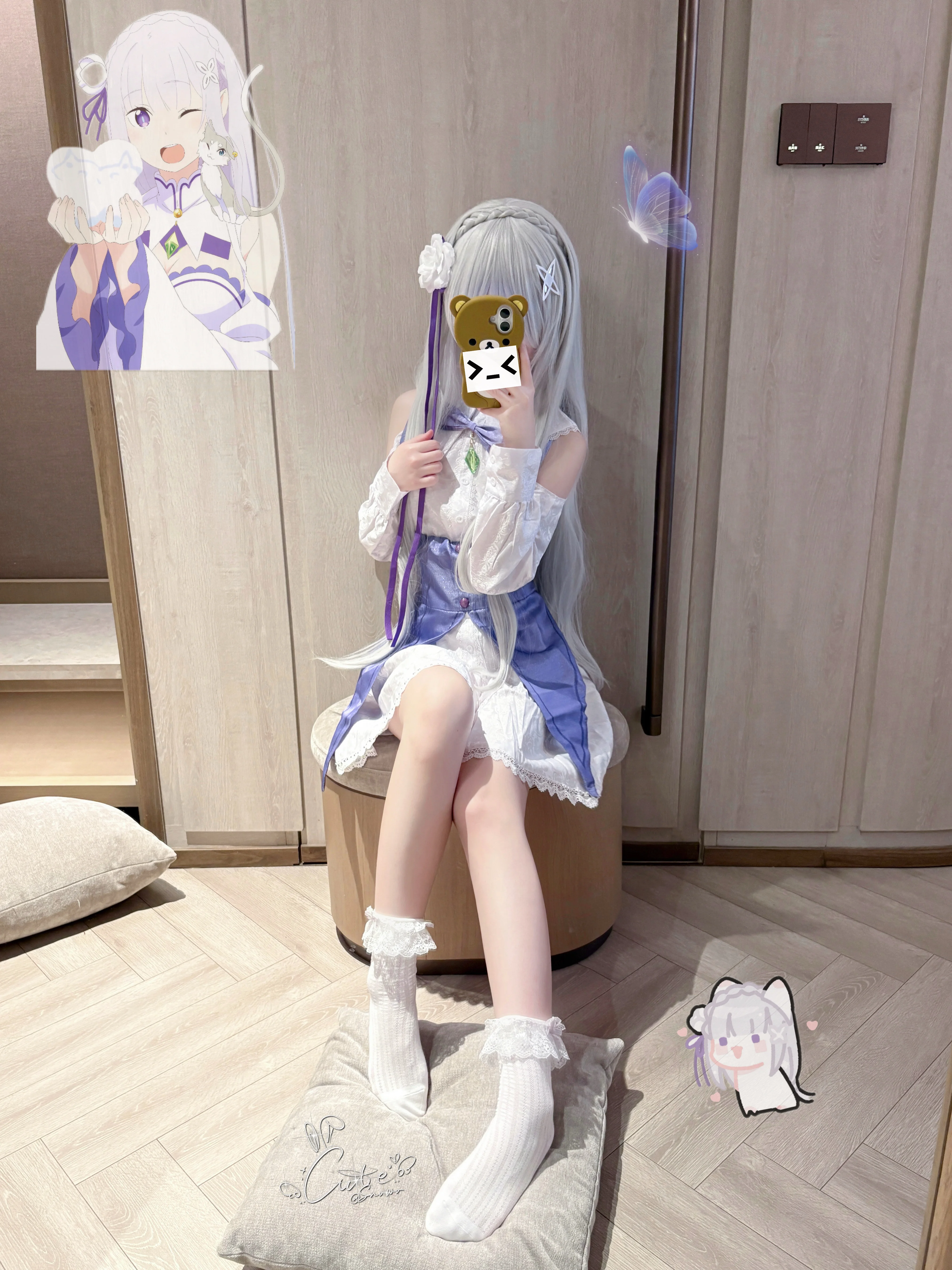 [Emilia cosplay] Re:ZERO -Starting Life in Another World-, the Elf in the Fitting Room - Image 1