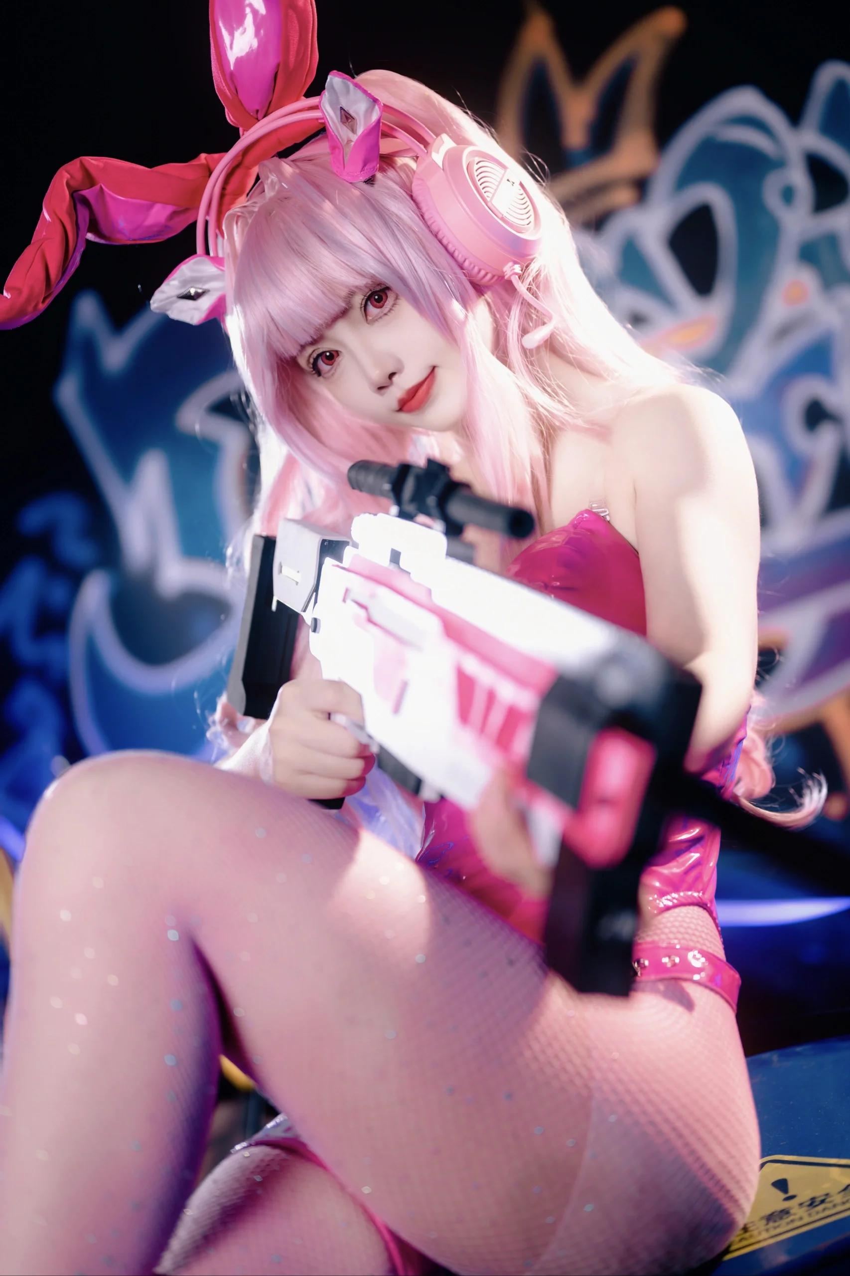 【爱丽丝cos】Nikke胜利女神，高反光皮衣下的战术少女 - 第 3 张