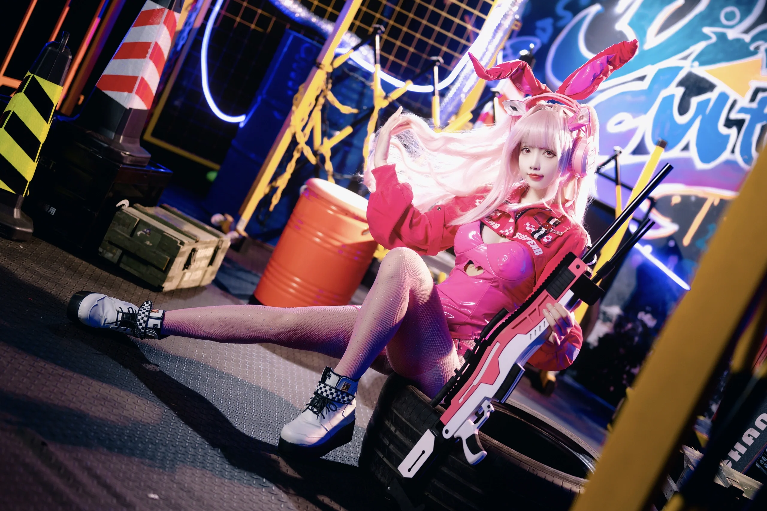 【爱丽丝cos】Nikke胜利女神，高反光皮衣下的战术少女 - 第 4 张