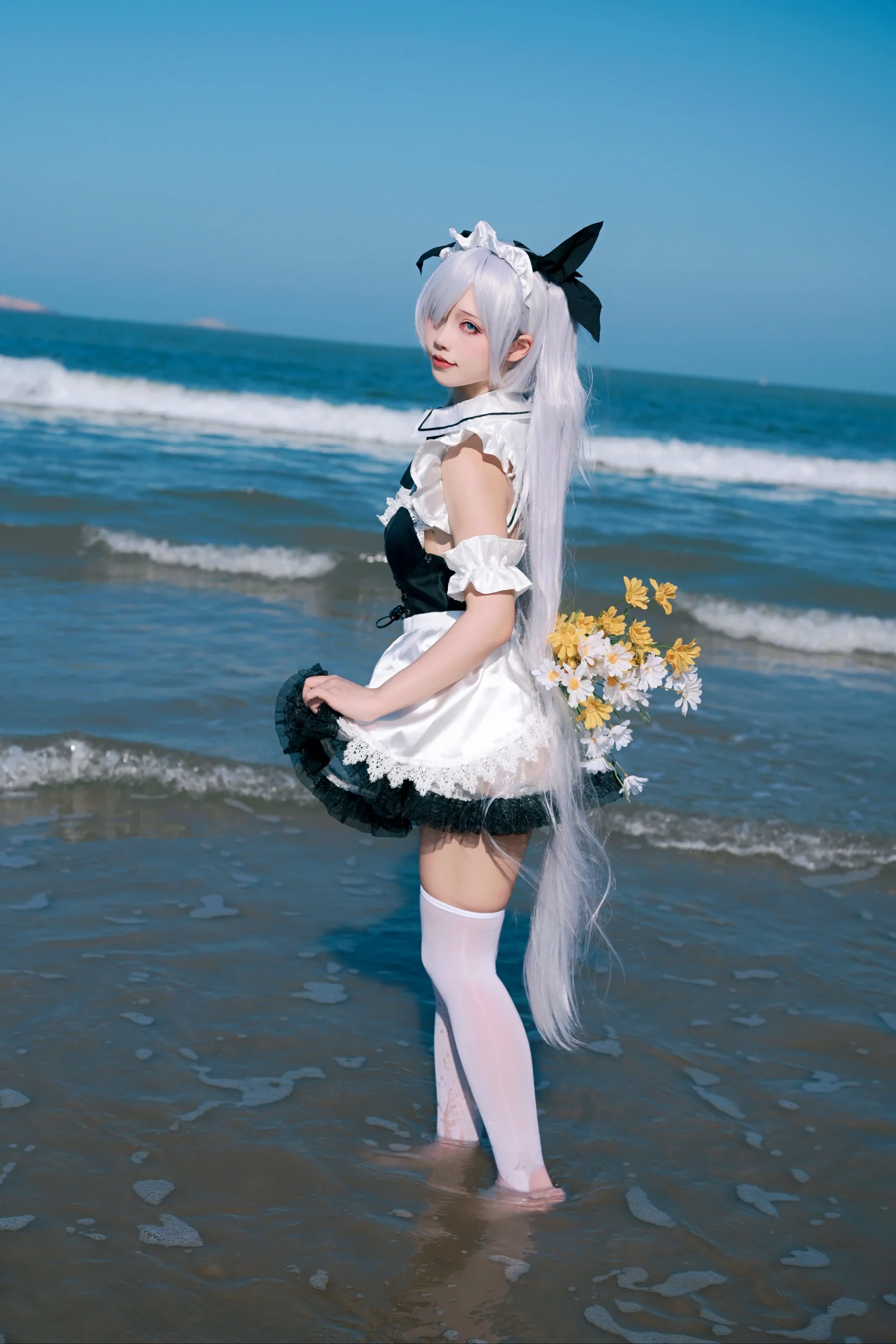 【灰姑娘cos】舟山海风里的nikke胜利女神 - 第 2 张