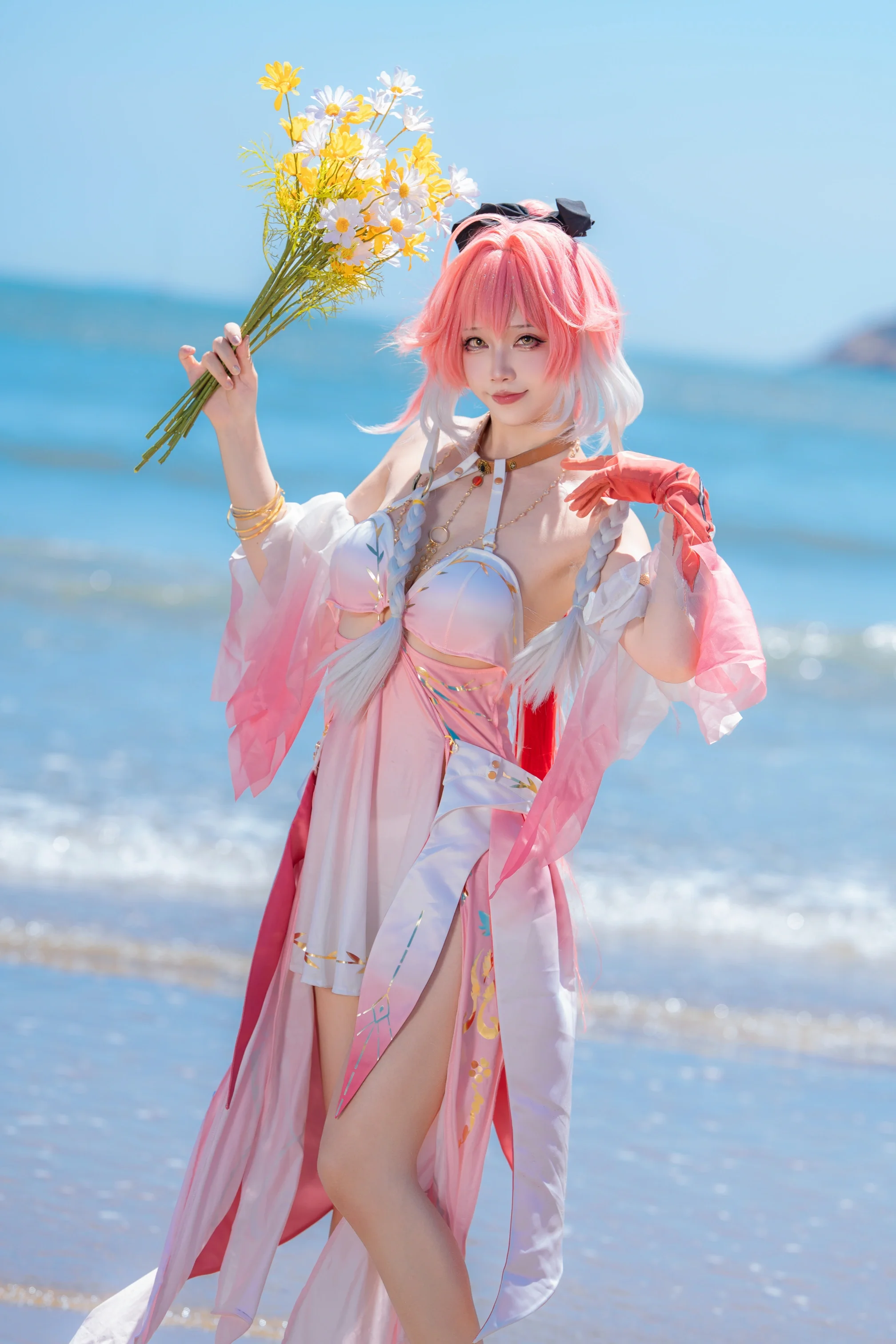 【长离cos】鸣潮的海风与浪花，135mm旅拍视角