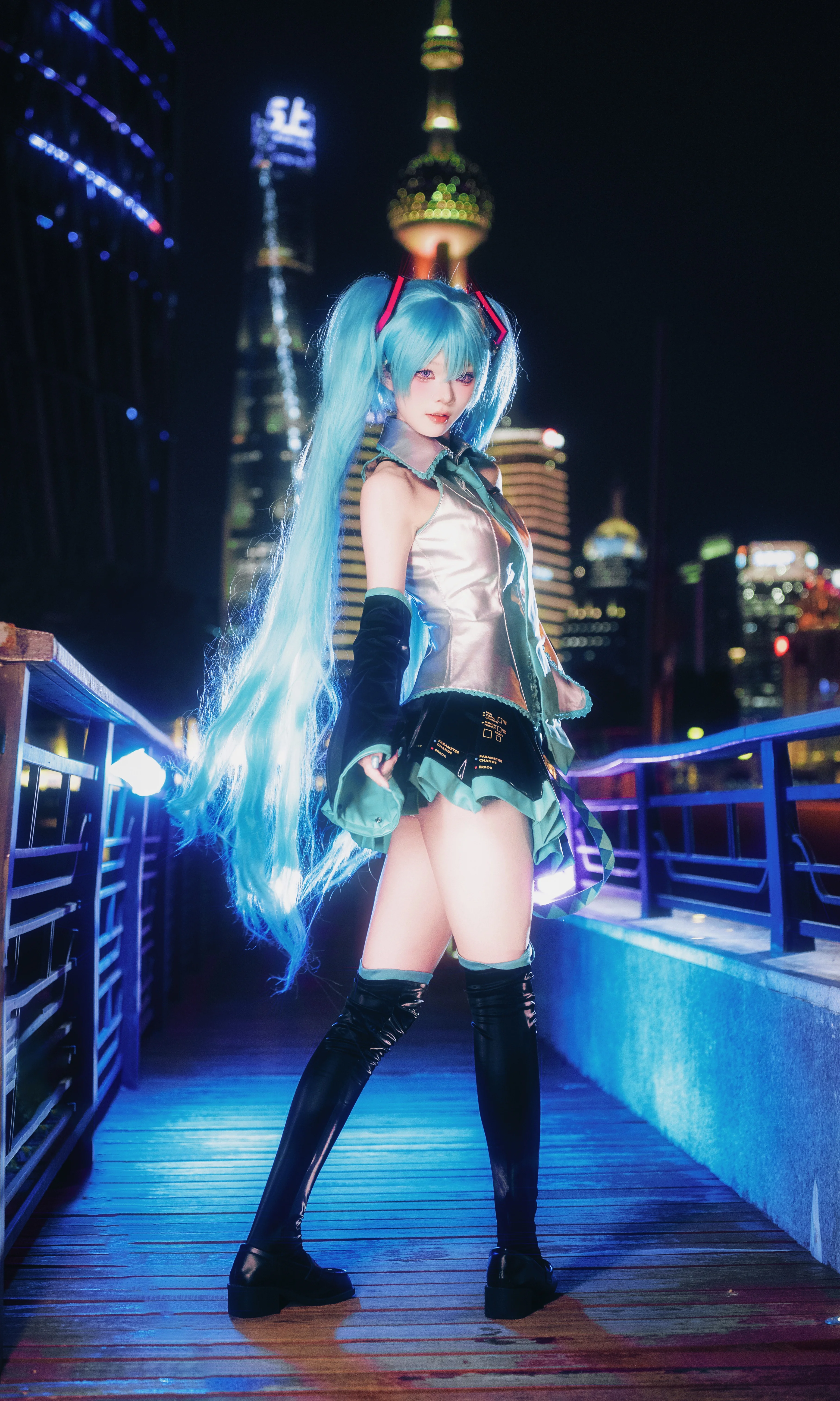 [Hatsune Miku cosplay] VOCALOID Night Neon, Jiulong Road Urban Roaming - Image 2