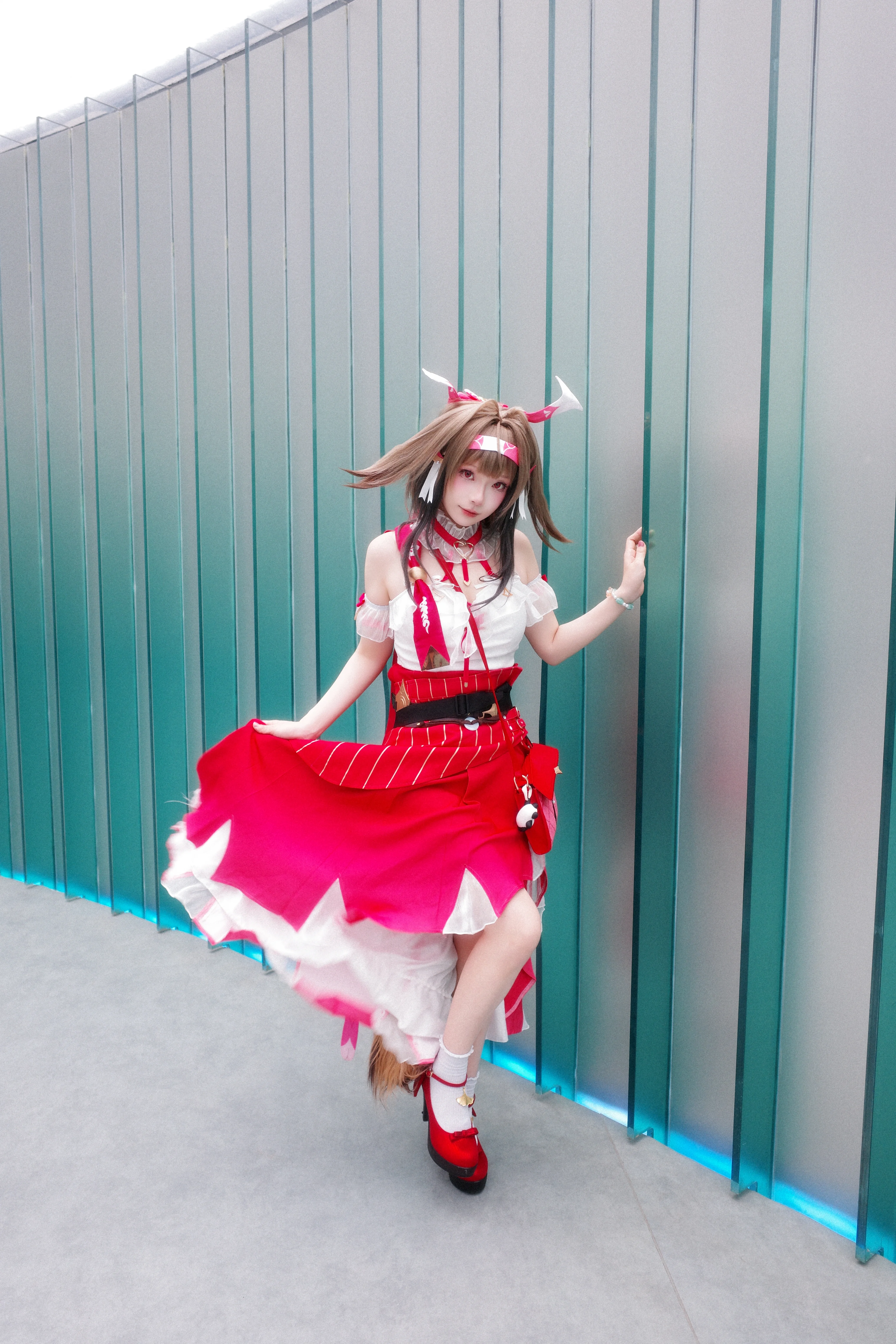 [Ye Shunguang Cosplay] Dynamic Figure of Zenless Zone Zero: Photoshoot Record in the Greenhouse Botanical Garden - Image 1