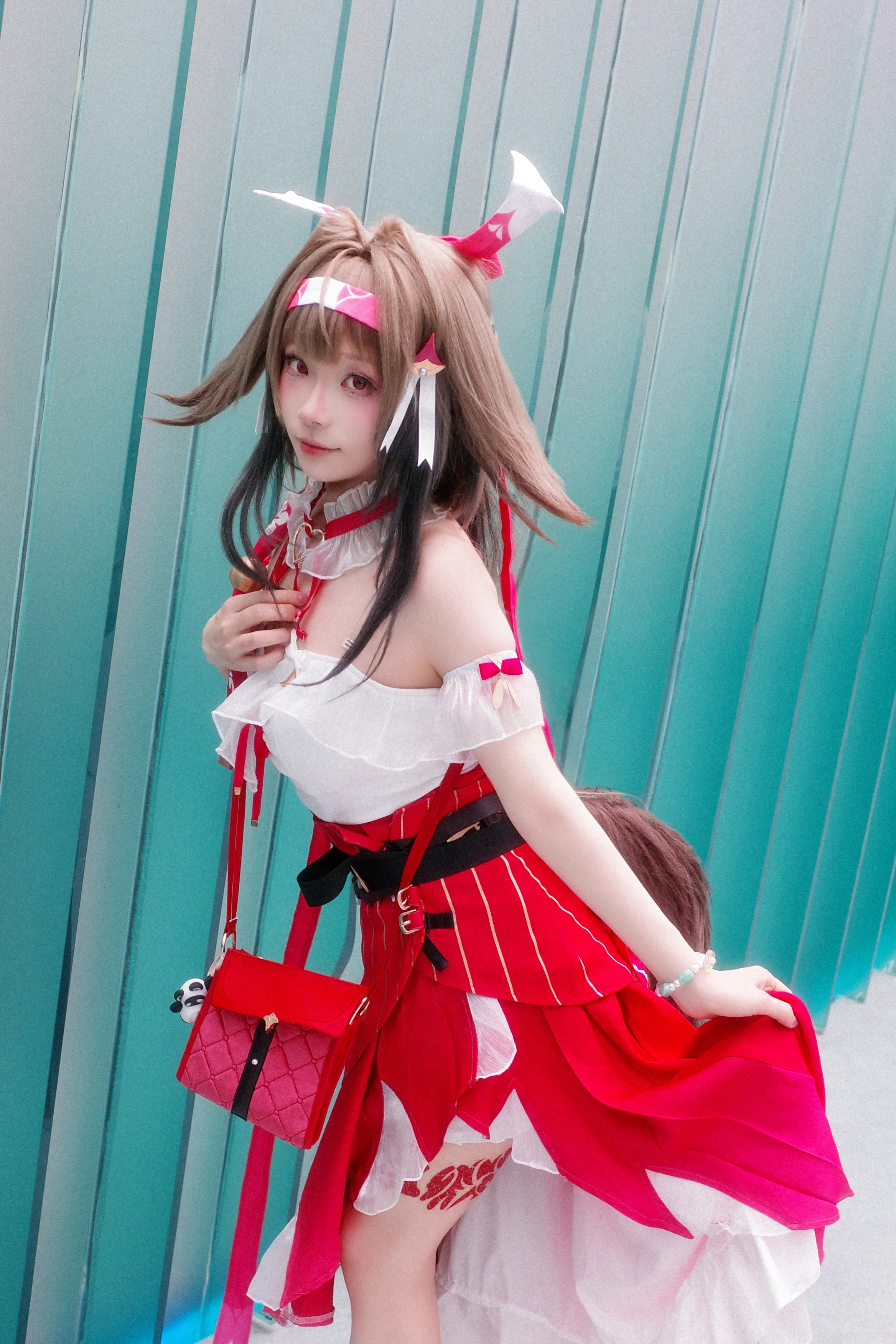 [Ye Shunguang Cosplay] Dynamic Figure of Zenless Zone Zero: Photoshoot Record in the Greenhouse Botanical Garden - Image 2