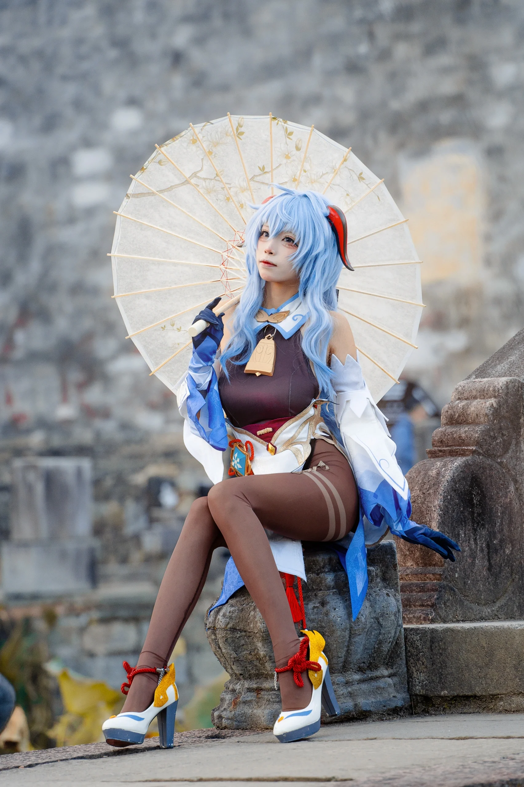 【甘雨cos】跨越几百公里，只为在古桥边定格椰羊的瞬间 - 第 5 张