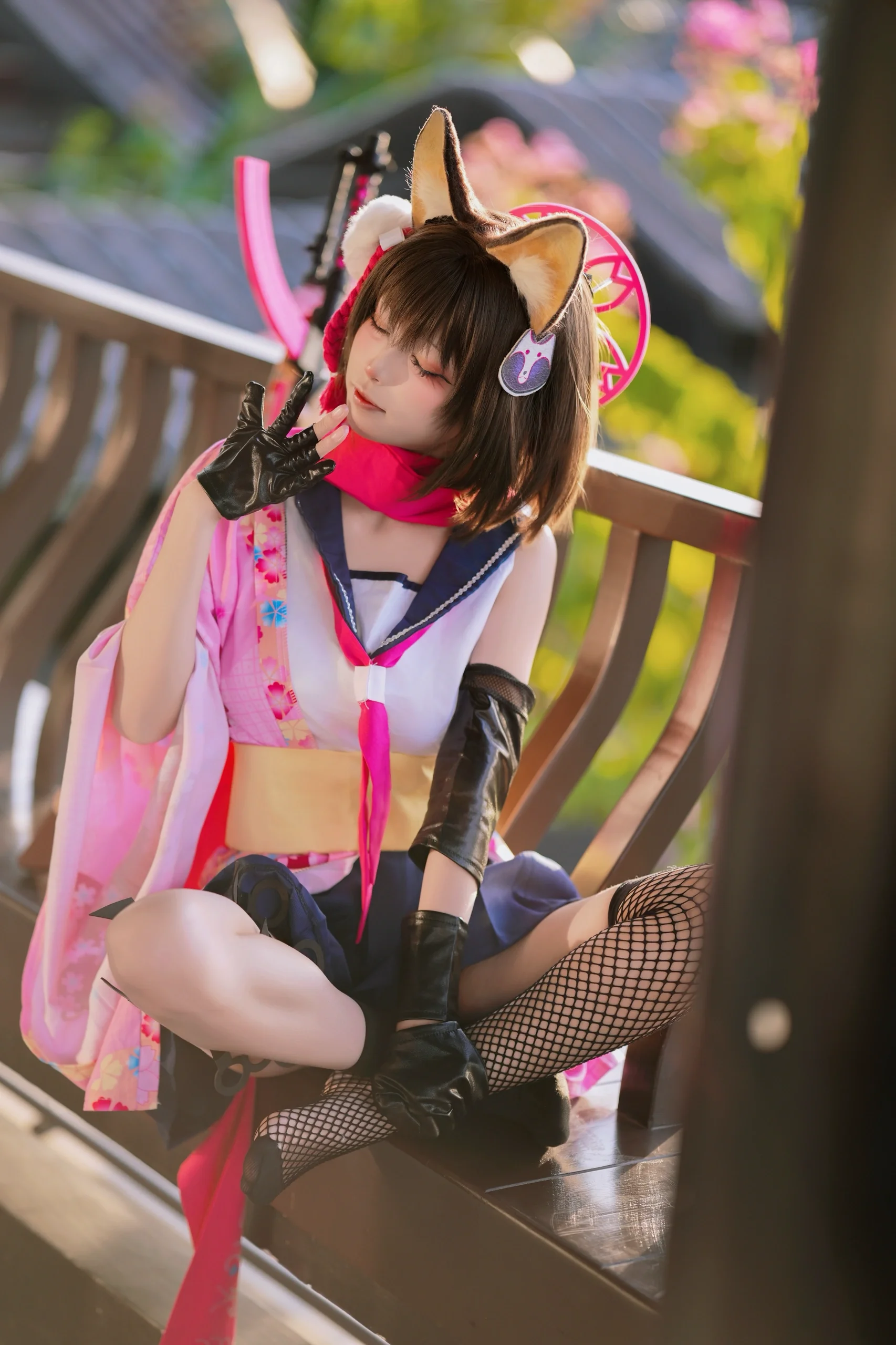 【イズナ コスプレ】ブルーアーカイブの小さな狐、スナイパーだって可愛くいかなくちゃ - 2 枚目