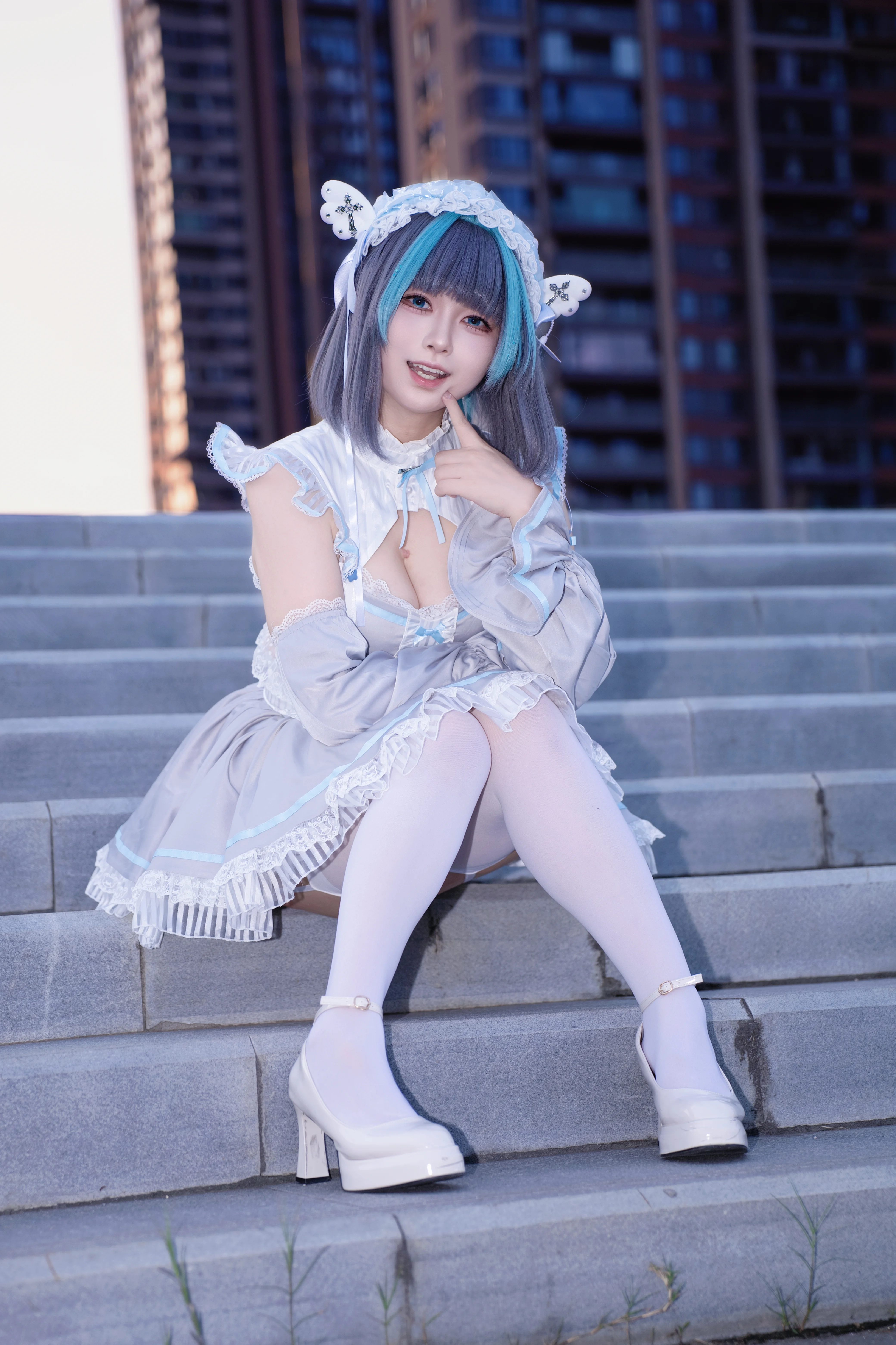【柴郡cos】碧蓝航线里的猫猫女仆与fufu大军 - 第 3 张
