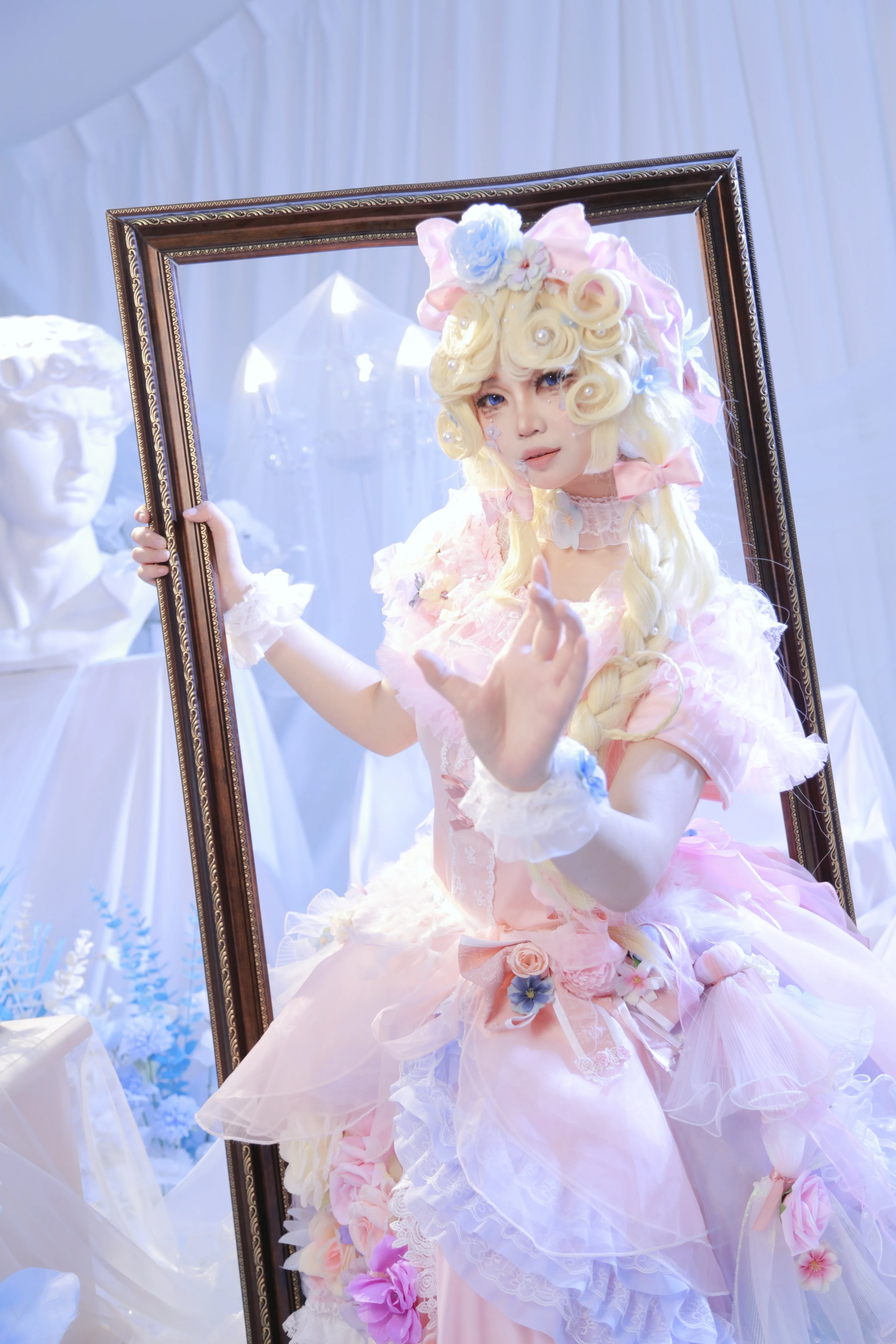 【小女孩虚妄cos】在第五人格的梦幻色彩中捕捉华丽的虚妄 - 第3张