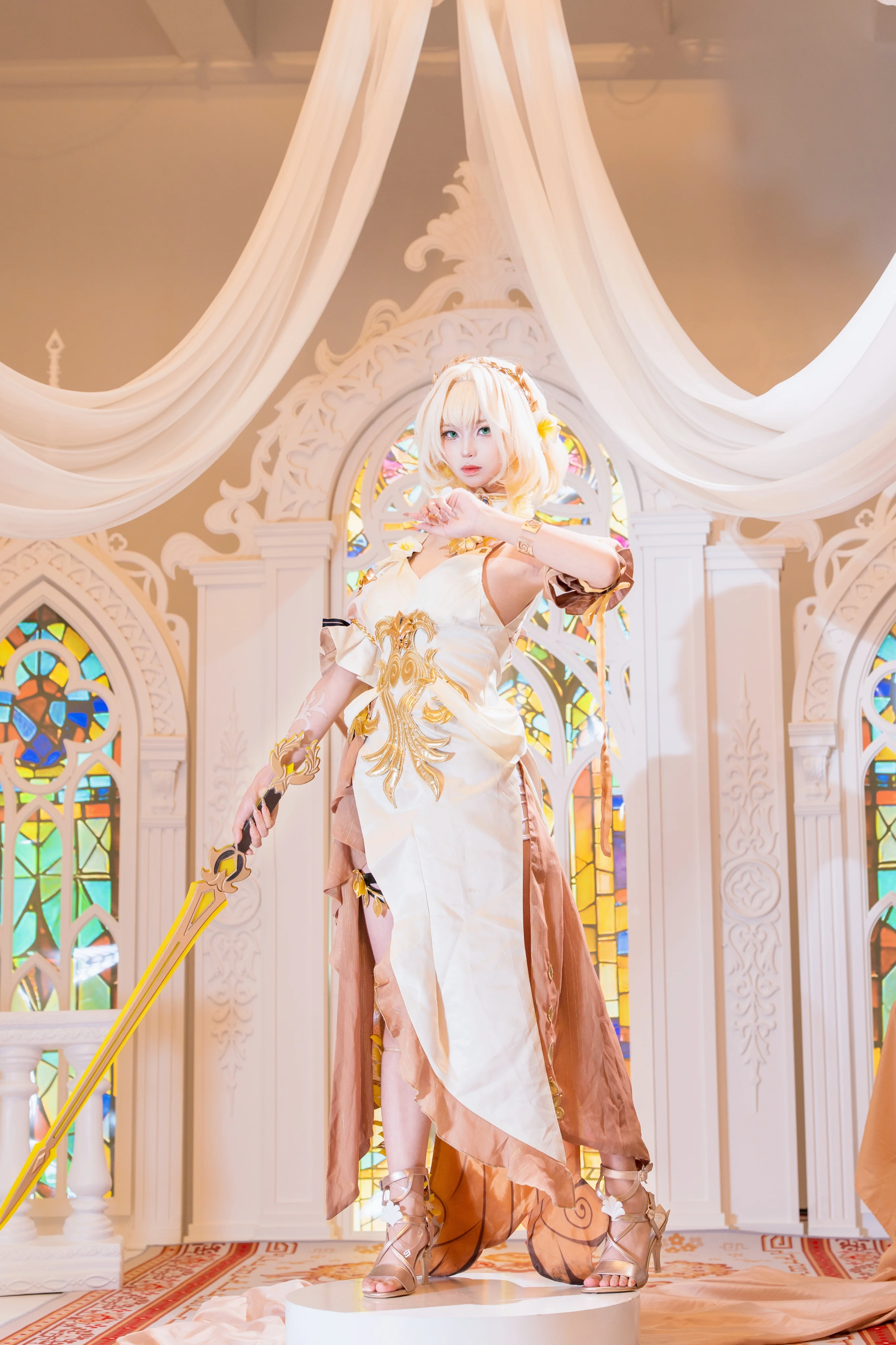 【阿格莱亚cos】崩坏星穹铁道黄金裔，色彩与光影的神圣定格