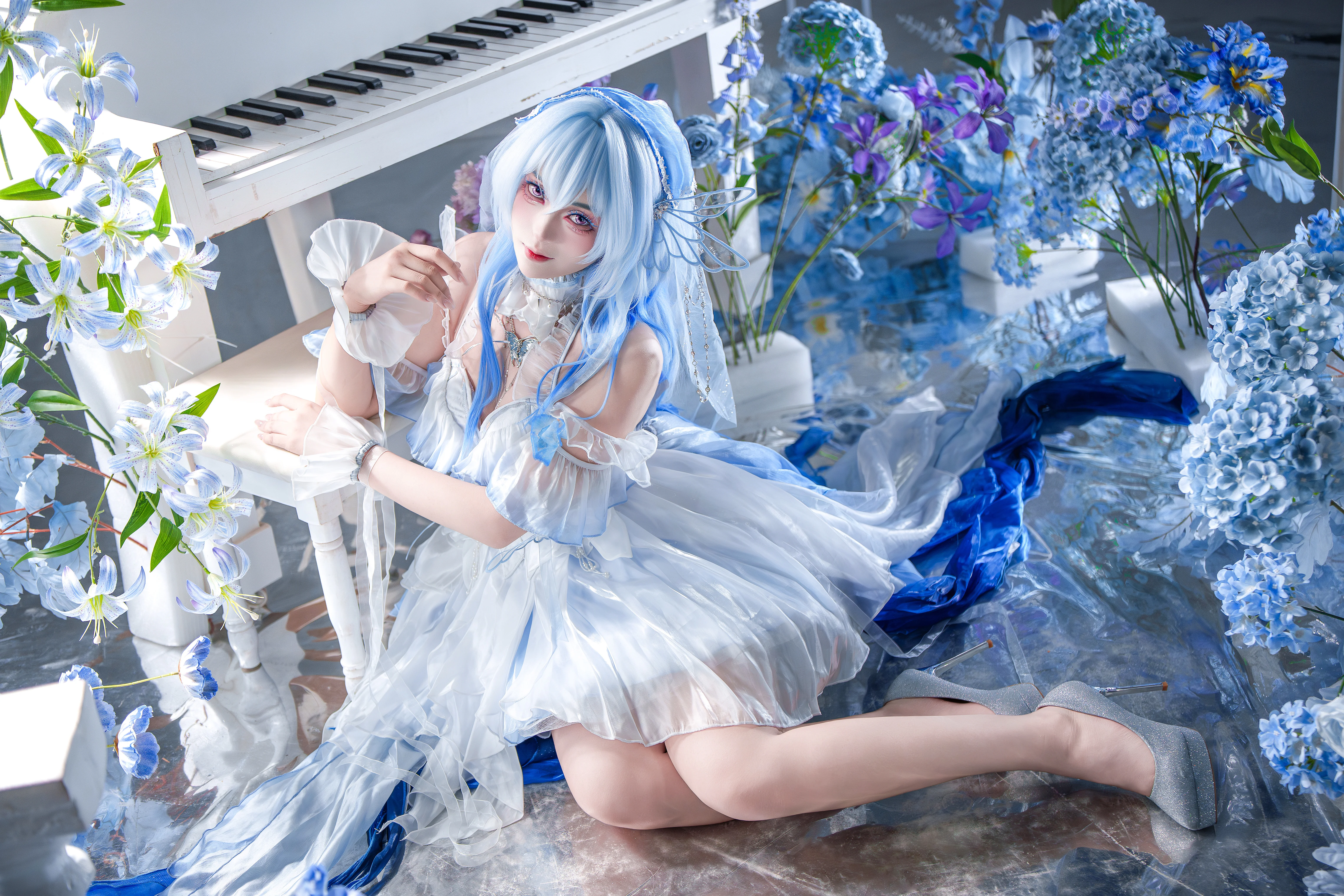 【守岸人cos】鸣潮中的深蓝梦境守护 - 第 2 张