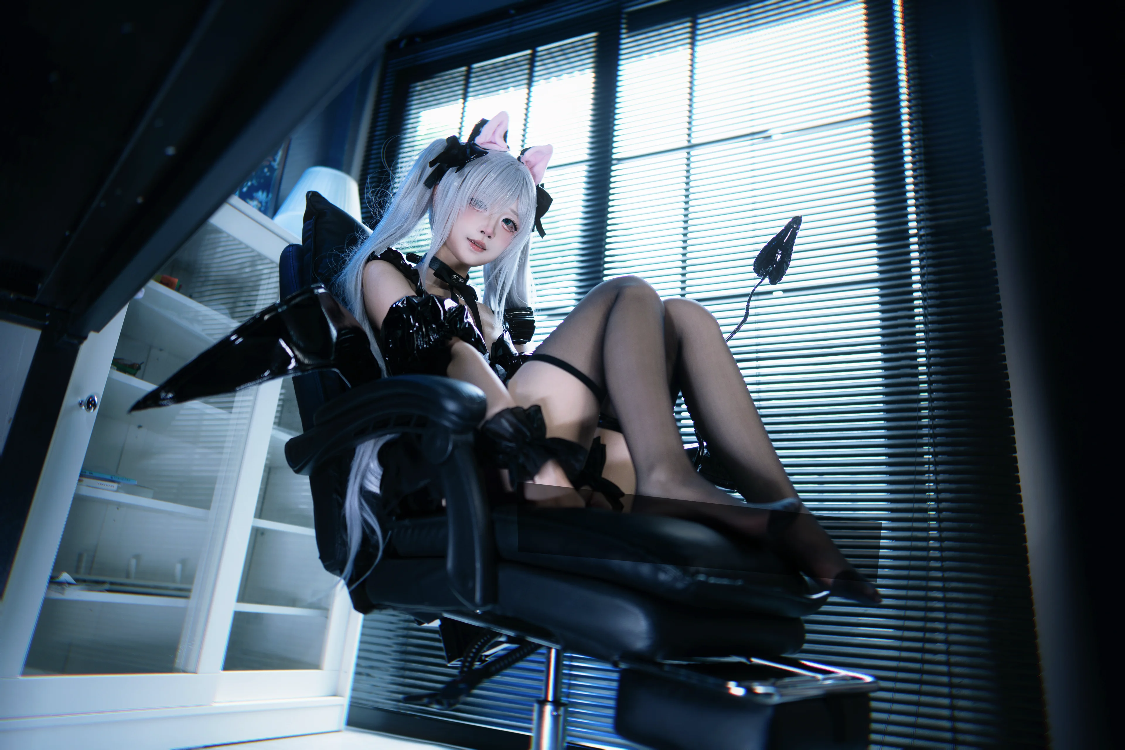 【ヤヌス コスプレ】アズールレーン、悪魔を自称するたまの従順 - 3 枚目