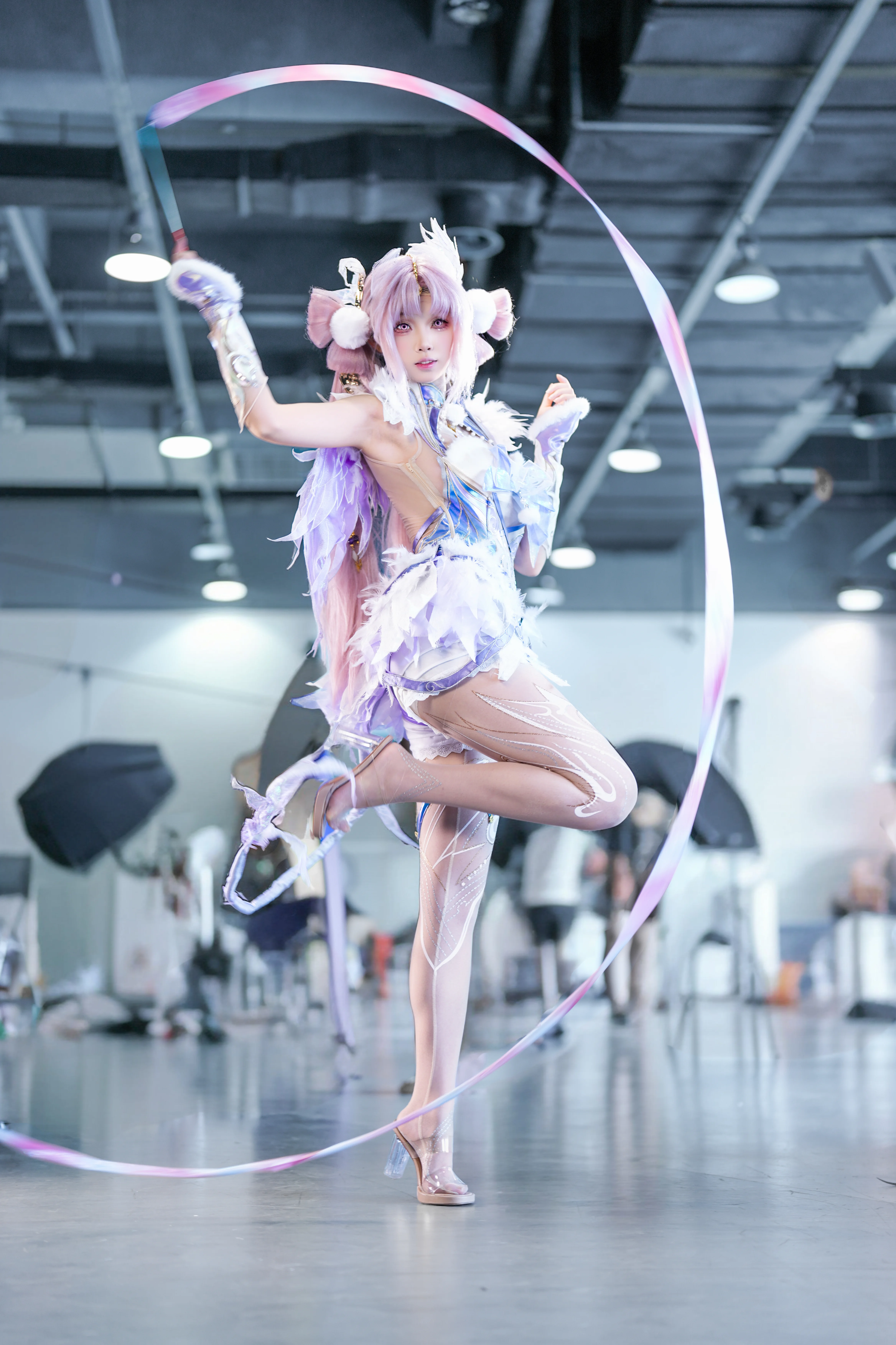 [Yin Ziping cosplay] Saving Lives in NARAKA: BLADEPOINT, Holding Sword and Ribbons - Image 2