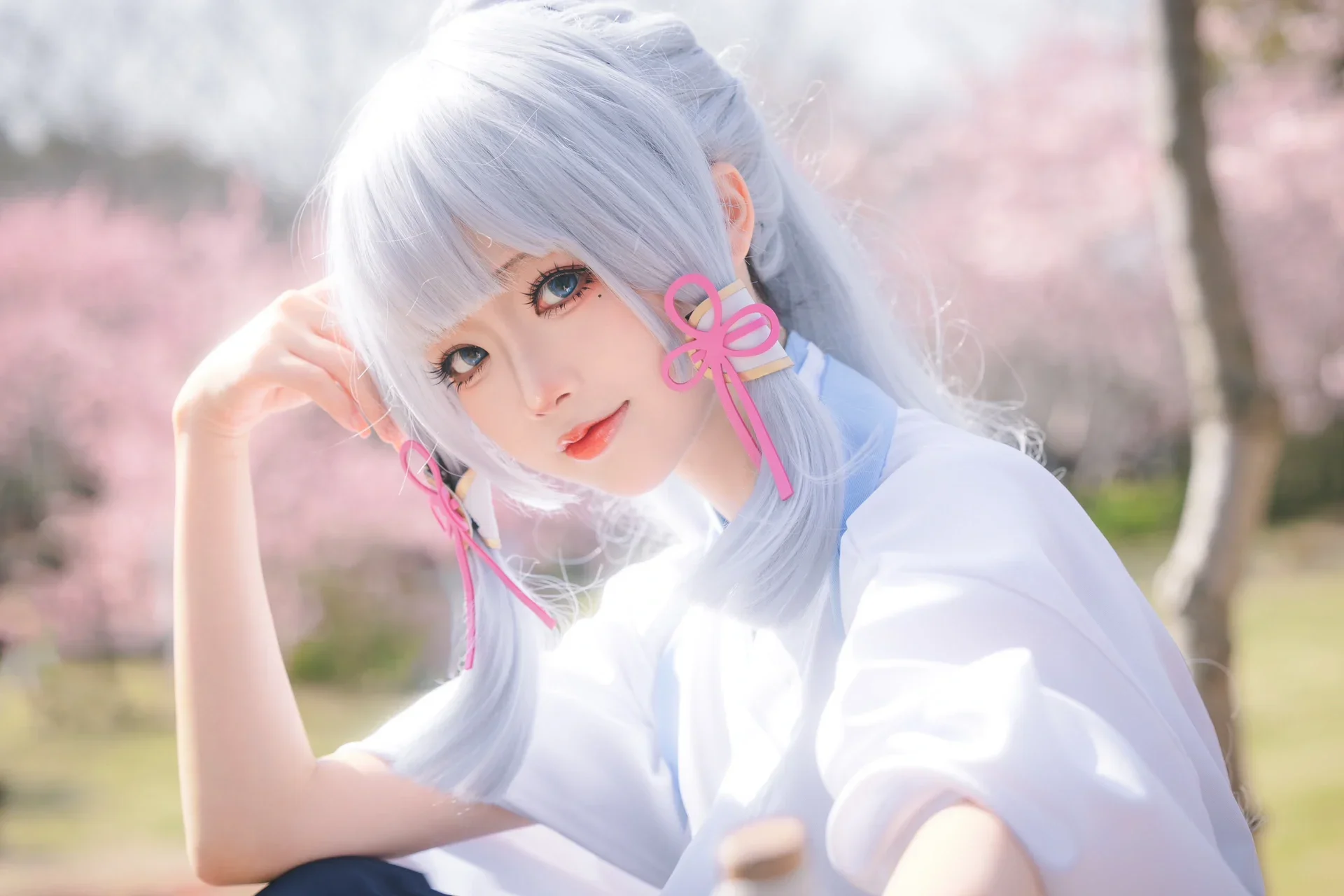 【神里绫华cos】樱花树下的拔刀瞬间，还原白鹭公主的飒爽 - 第 3 张