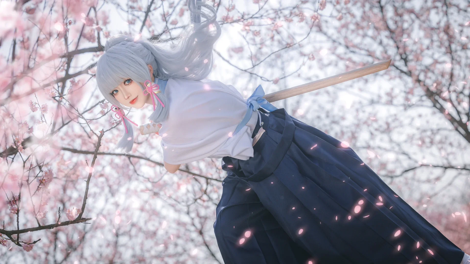 【神里绫华cos】樱花树下的拔刀瞬间，还原白鹭公主的飒爽