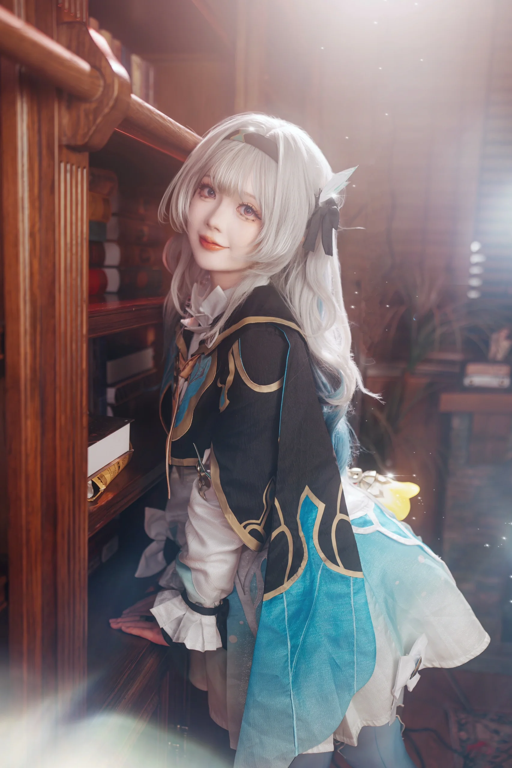 【流萤cos】在静谧书架旁分享甜美的橡木蛋糕卷 - 第4张