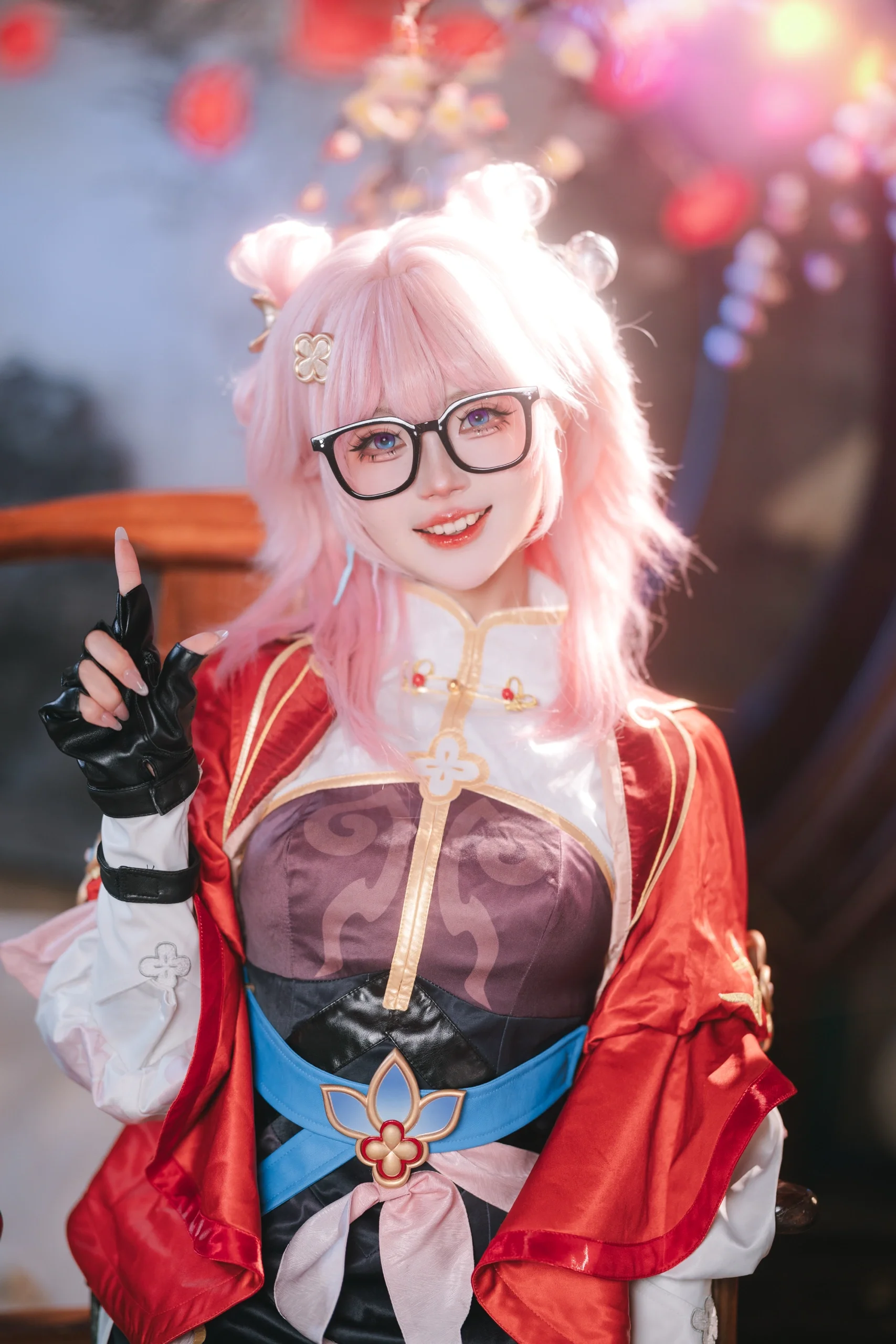 【三月七cos】崩坏星穹铁道里的小三月邀你过两招 - 第 4 张