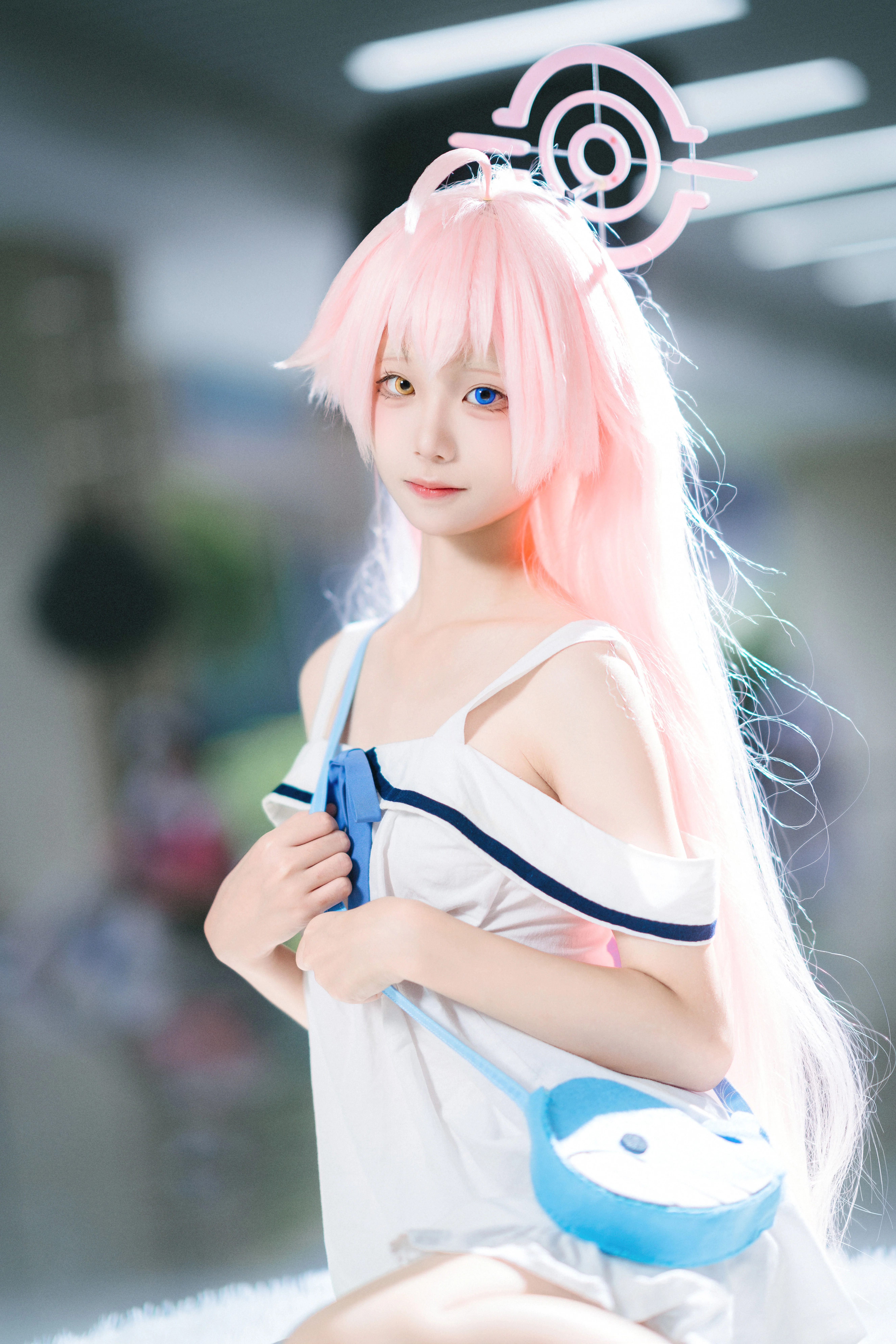[Takanashi Hoshino cosplay] Blue Archive Swimsuit Version, A Lazy Summer Vibe - Image 6