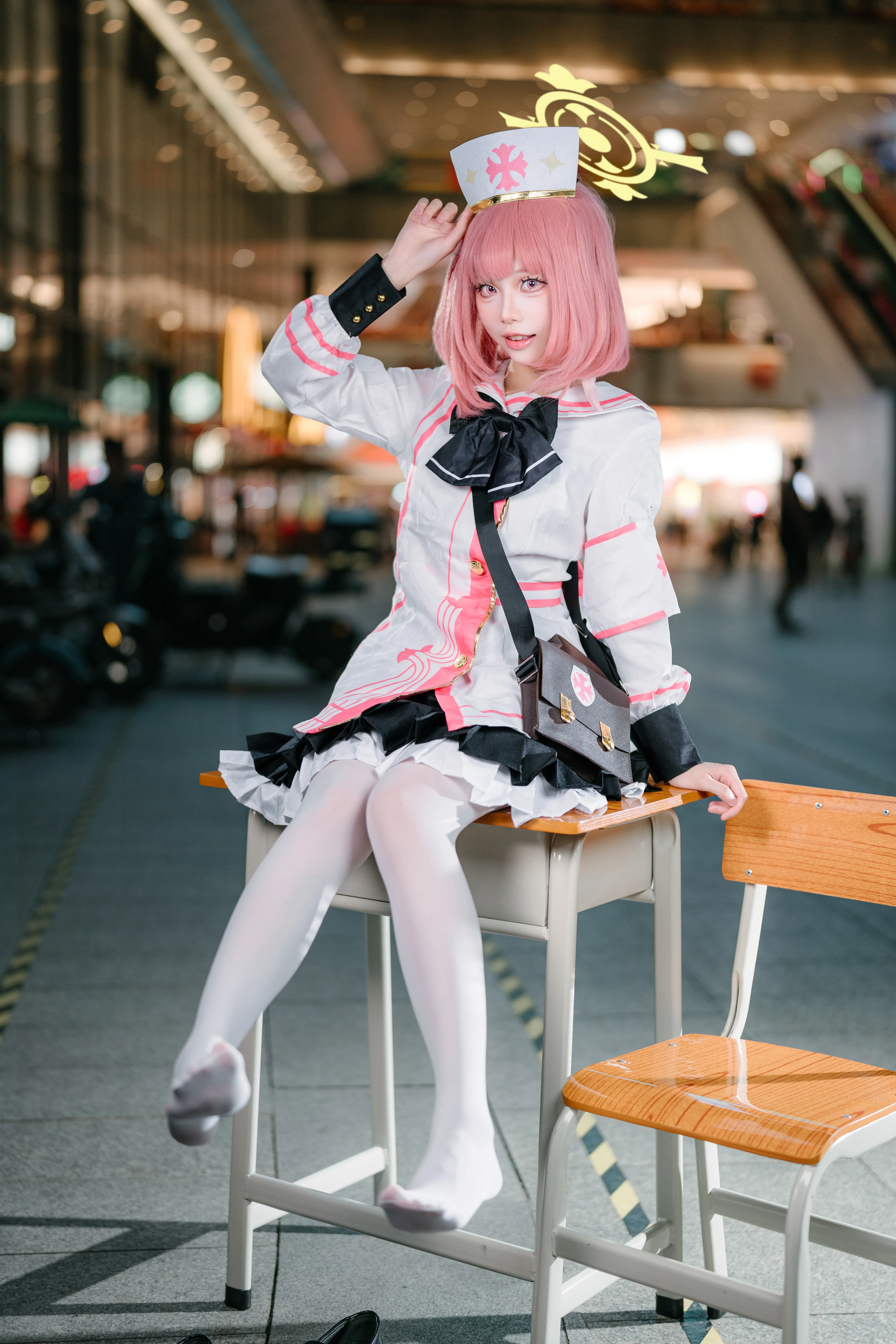 【芹娜cos】蔚藍檔案裡的三一綜合學園小護士來啦