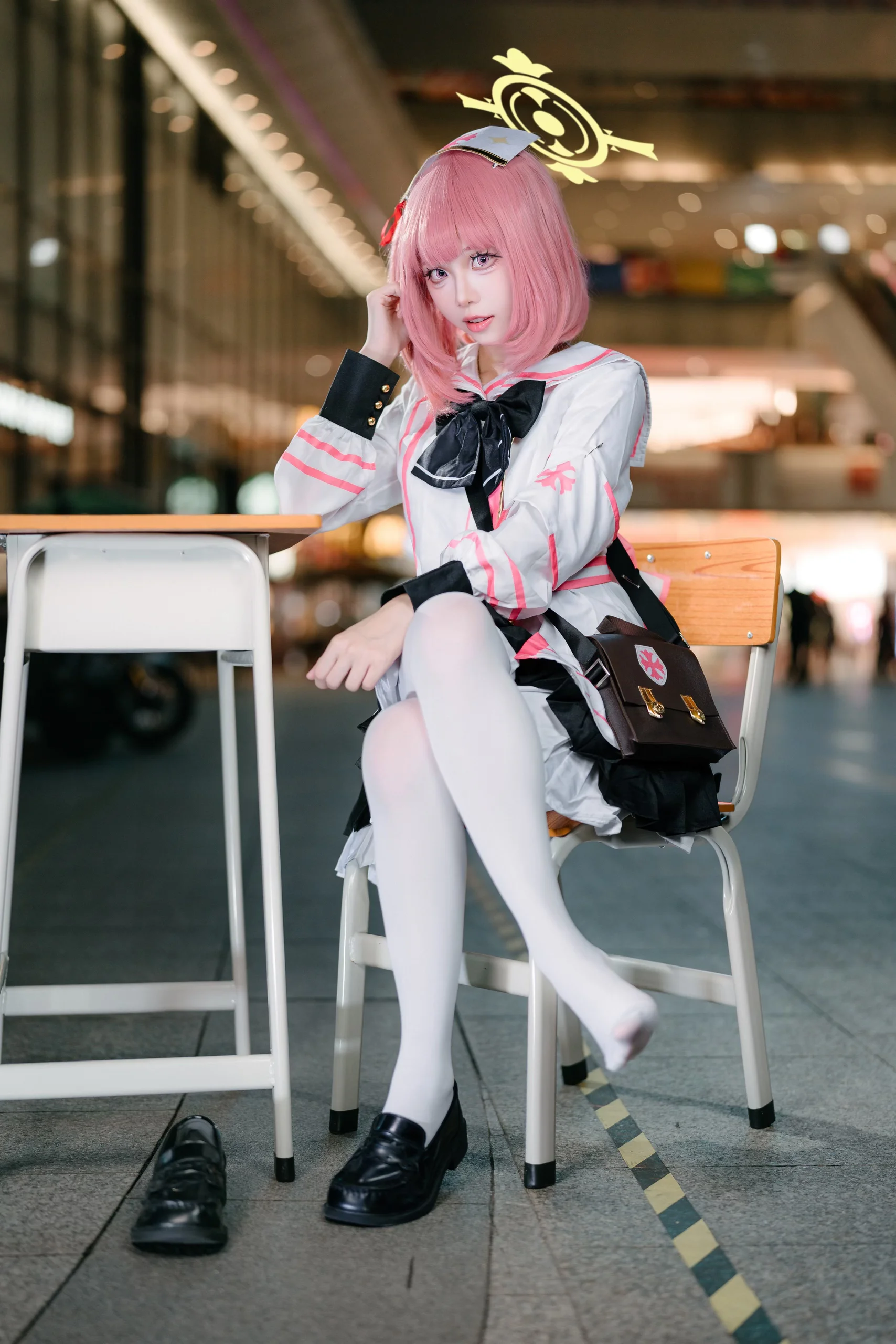 【芹娜cos】蔚藍檔案裡的三一綜合學園小護士來啦 - 第 6 張