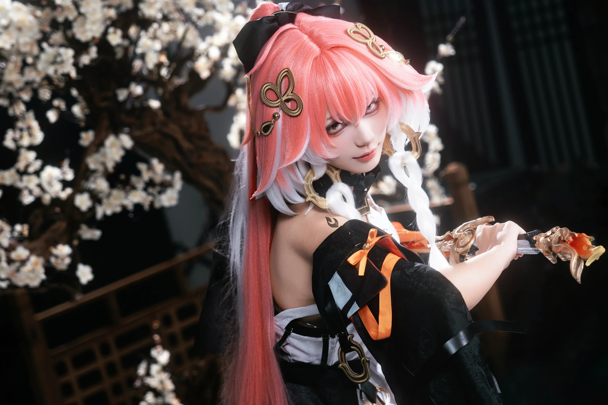 【长离cos】月下执伞落子，鸣潮中的静谧回眸 - 第 10 张
