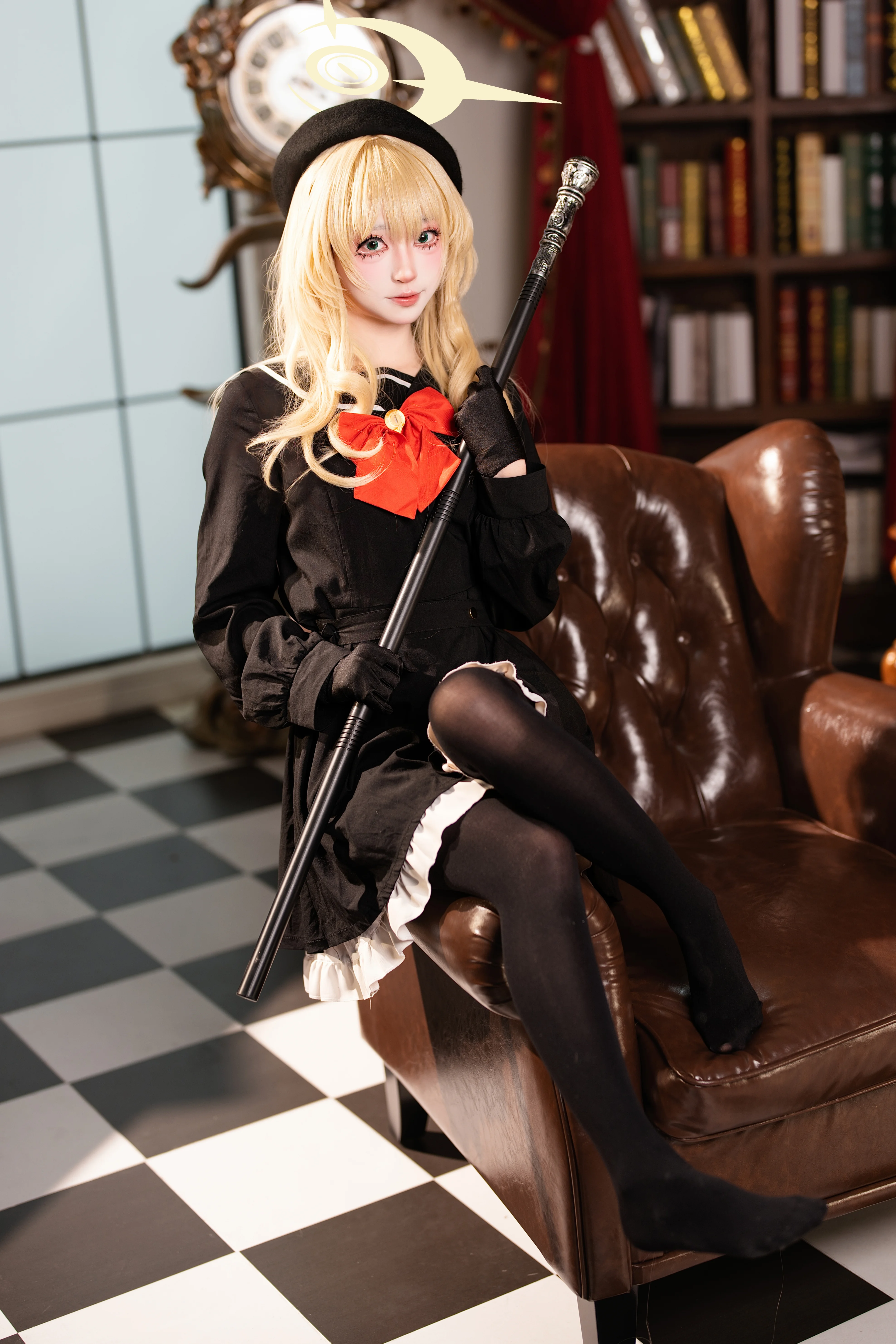 [Grinning Professor cosplay] The Mysterious Smile in Blue Archive, Doing Great Business Today Too - Image 13