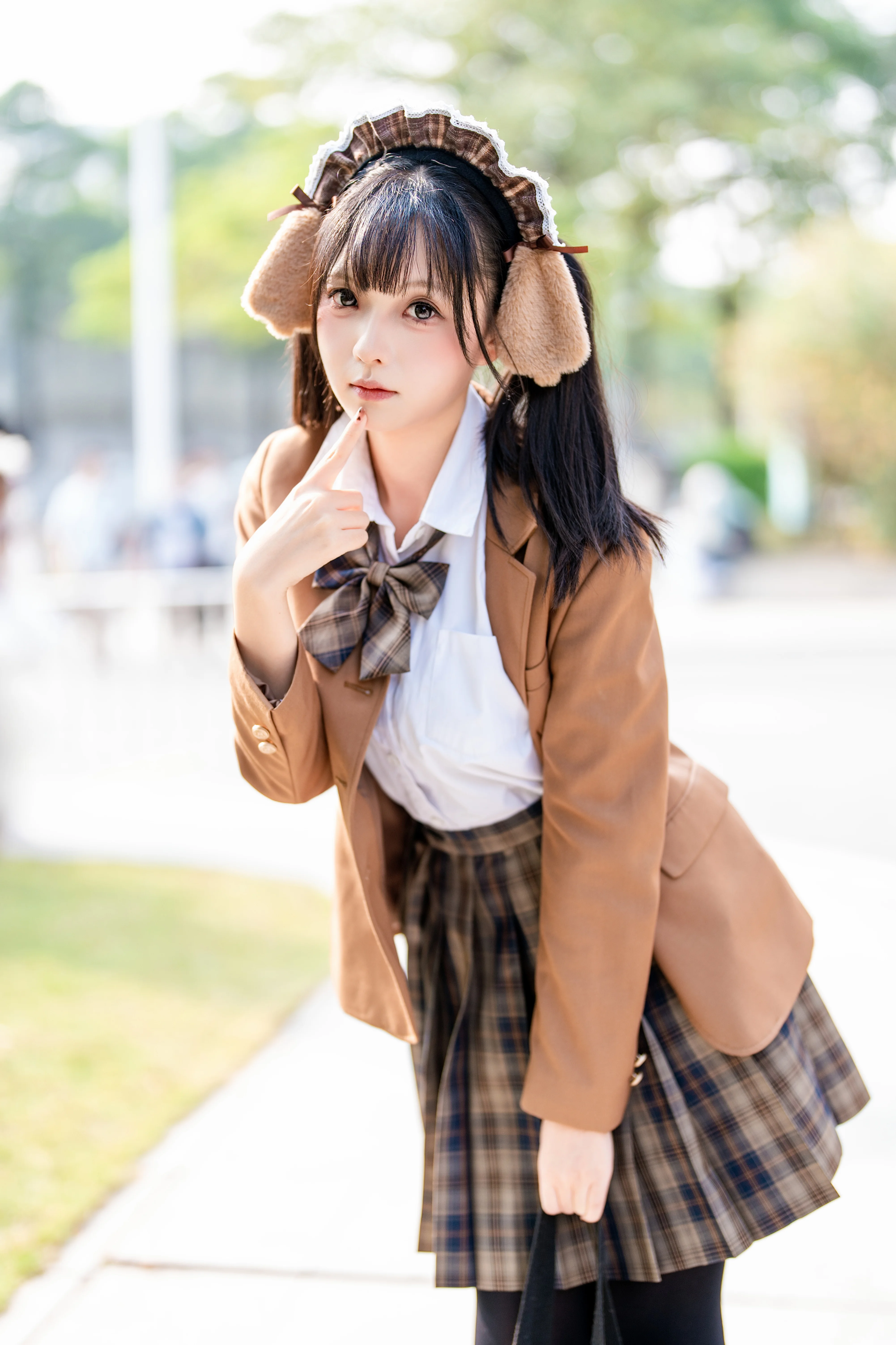 [Caramel-colored JK uniform and Animal Ears] Daily Convention Street Snapshot - Image 8