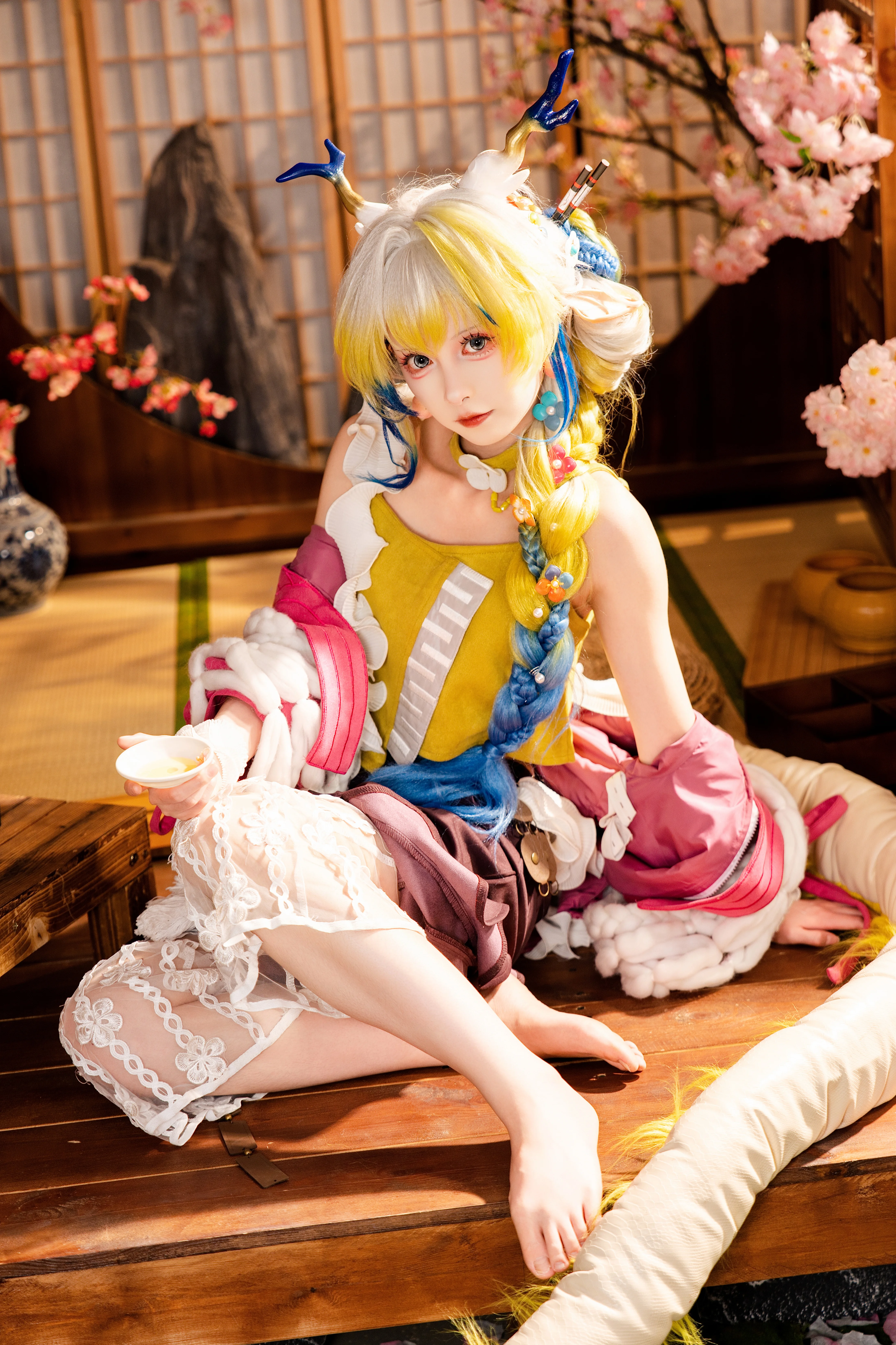【黍cos】春日宴裡的明日方舟，和風茶室的光影 - 第 5 張