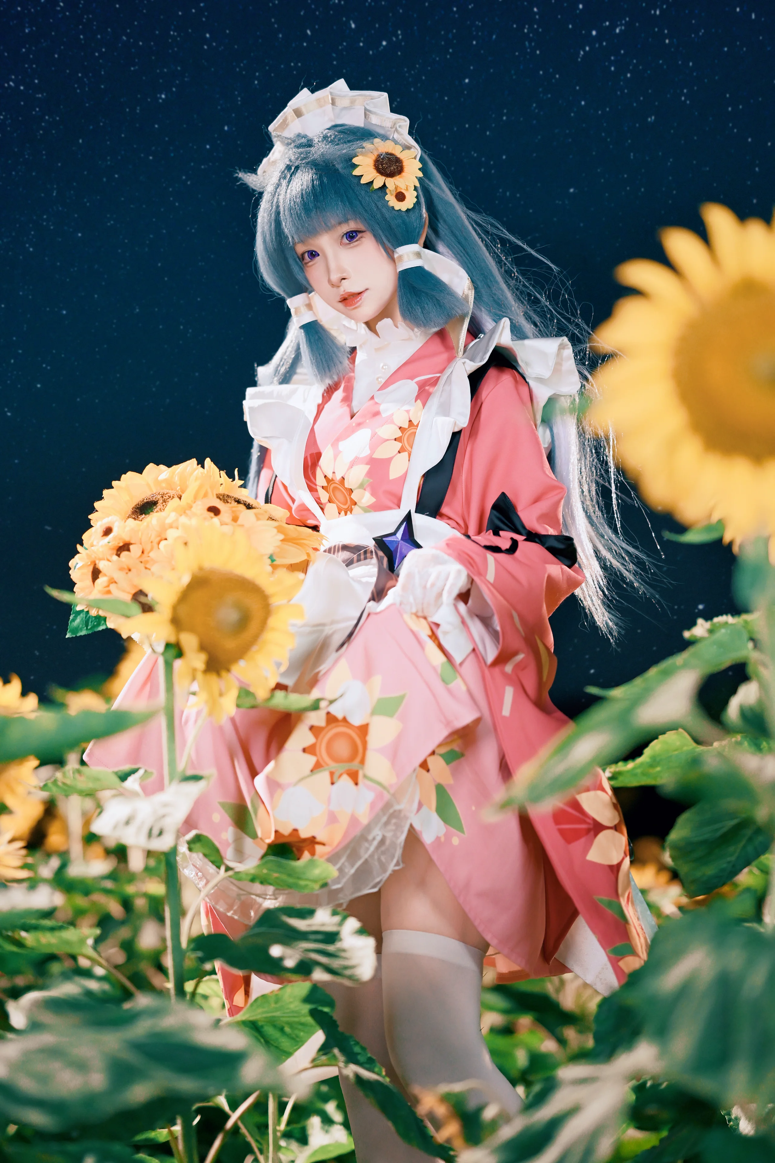 【花原コスプレ】ステラソラ夜間航行、星空とヒマワリの海に身を置いて - 1 枚目