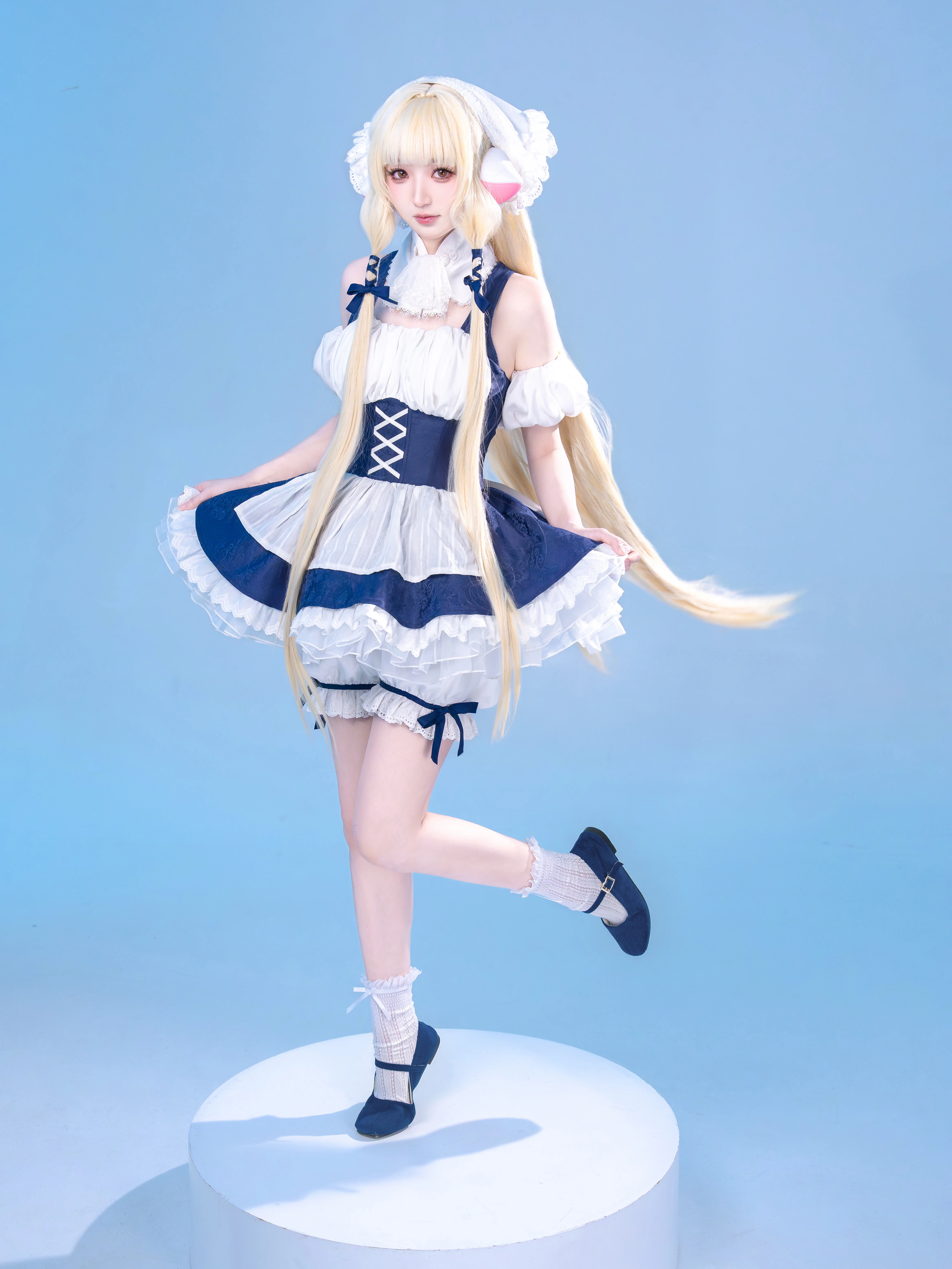 [Chii cosplay] Chobits Maid Outfit — The Blue and White Color Scheme is Truly Healing - Image 2