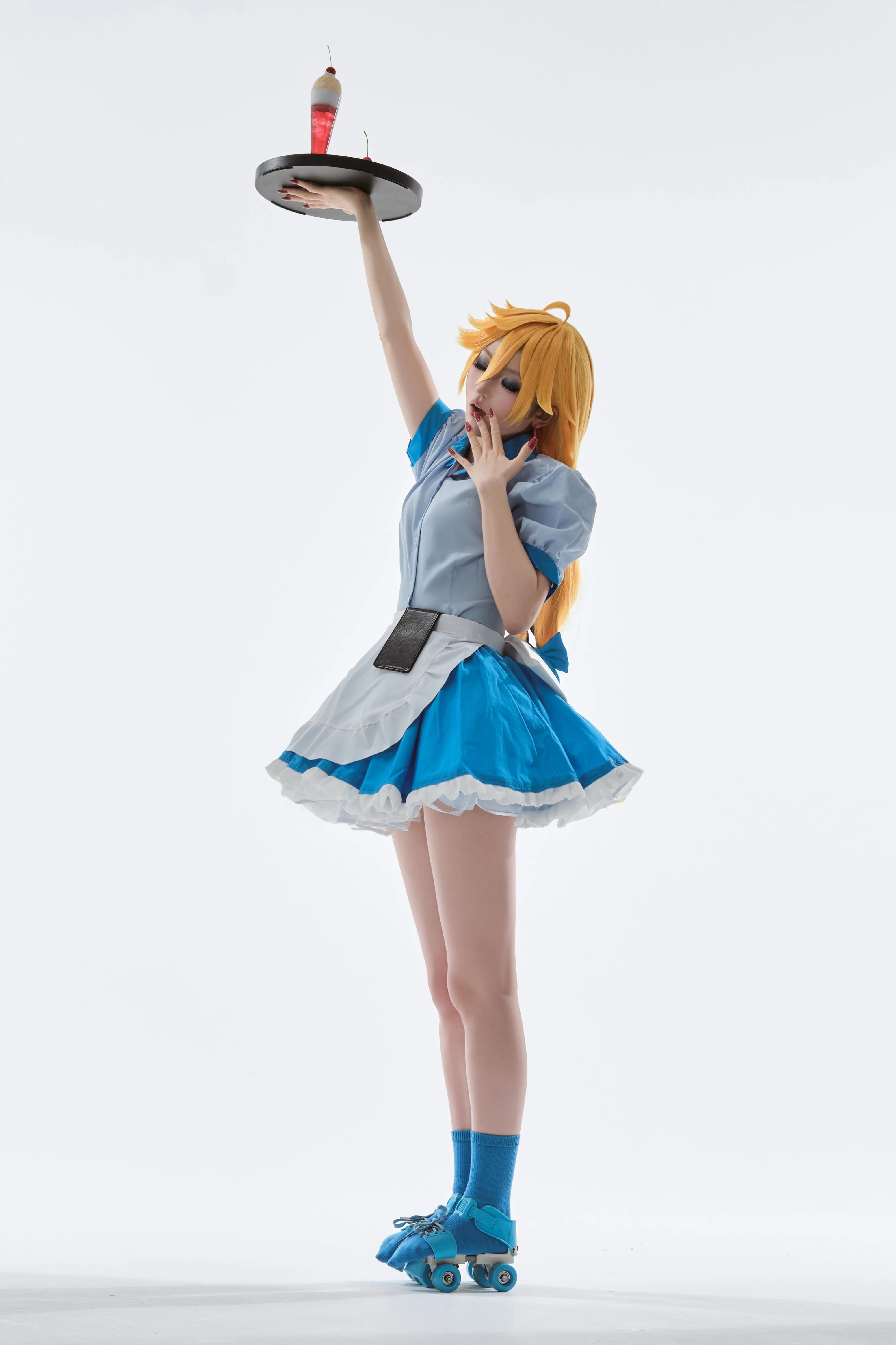 【Panty cos】吊带袜天使里的冷门服务员套 - 第 6 张