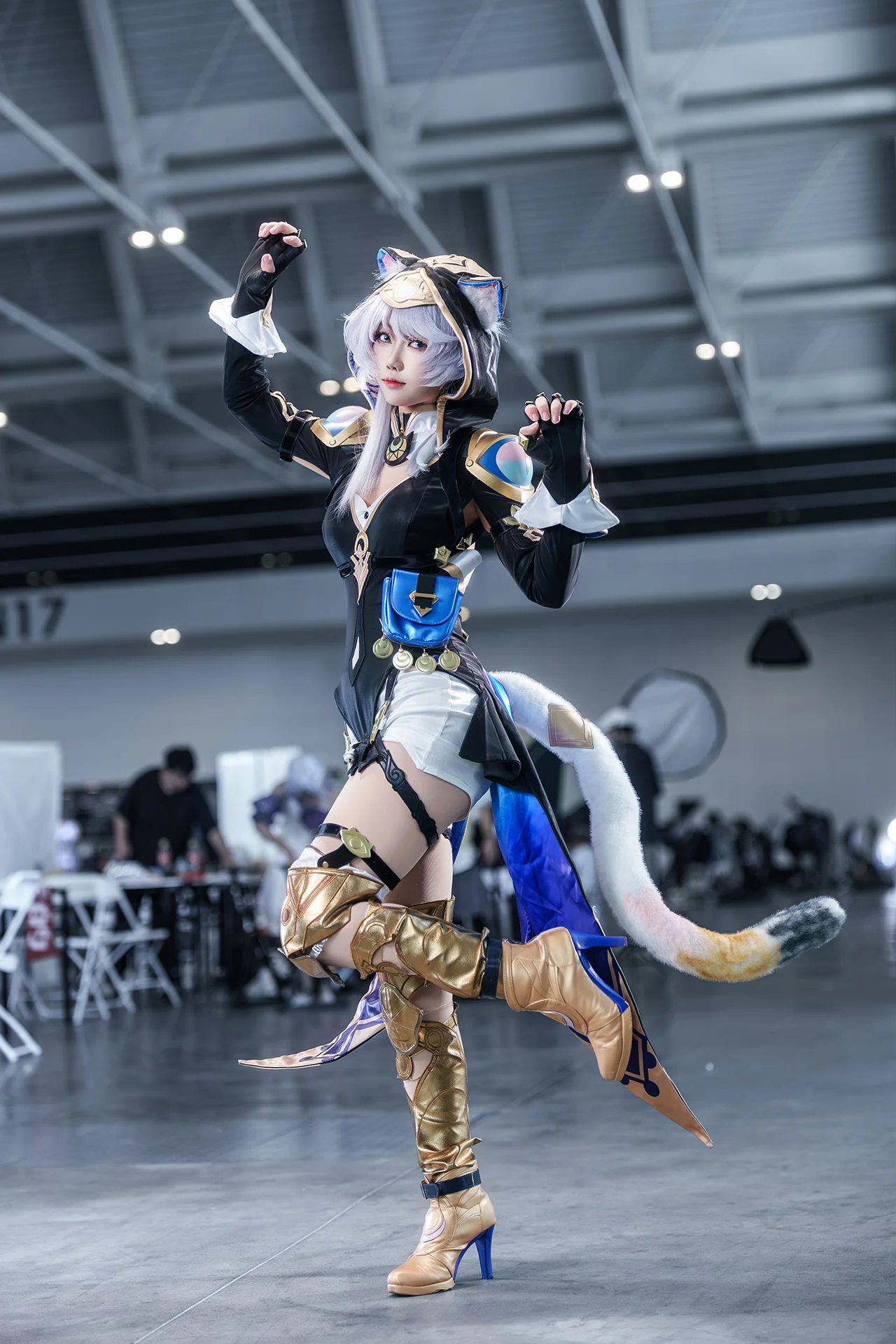 【赛飞儿cos】崩坏星穹铁道里的猫系少女，随手一拍都是亮点 - 第 2 张