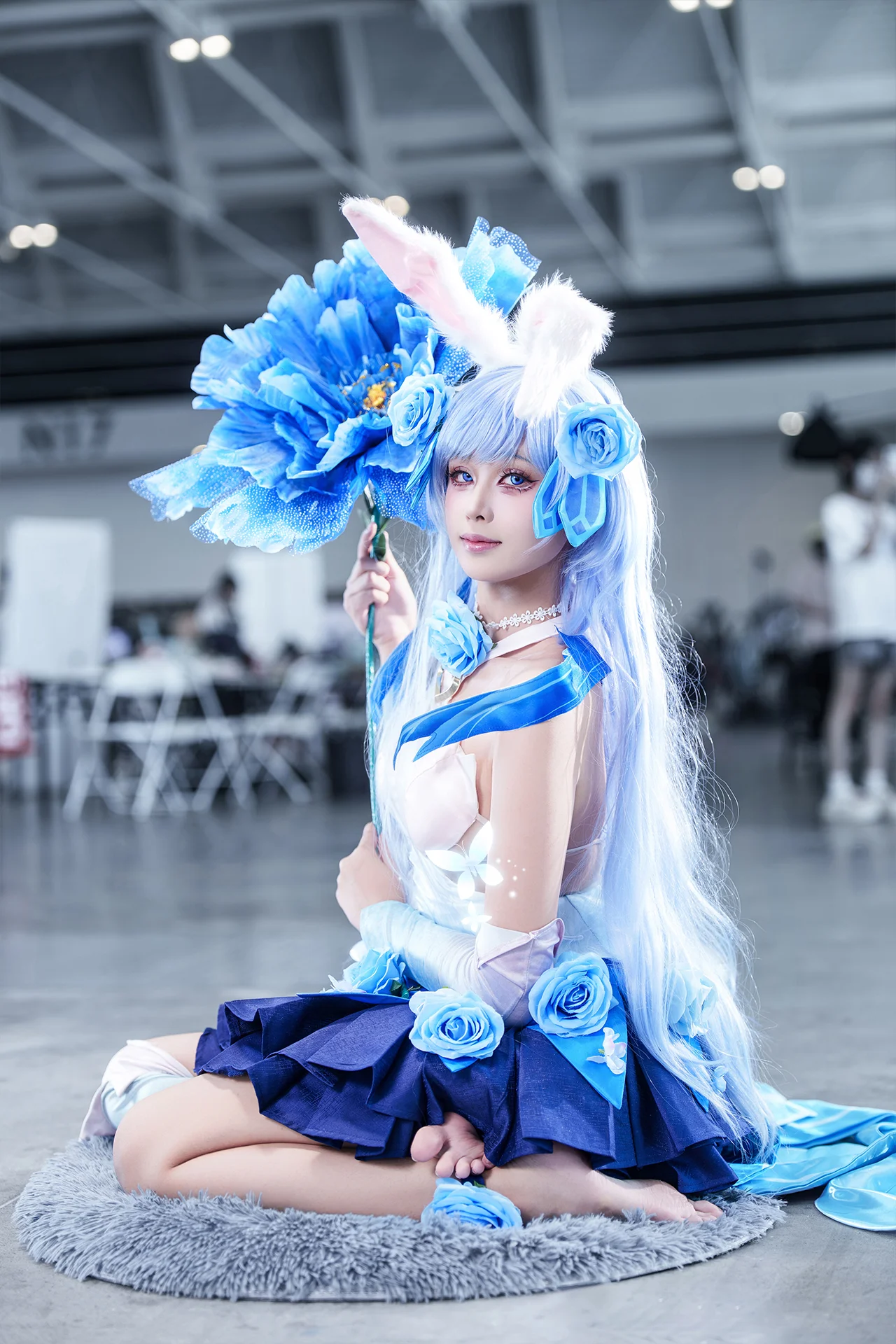 【オナー・オブ・キングス 公孫離花間舞コスプレ】イベント会場で切り取るブルーの瞬間 - 1 枚目